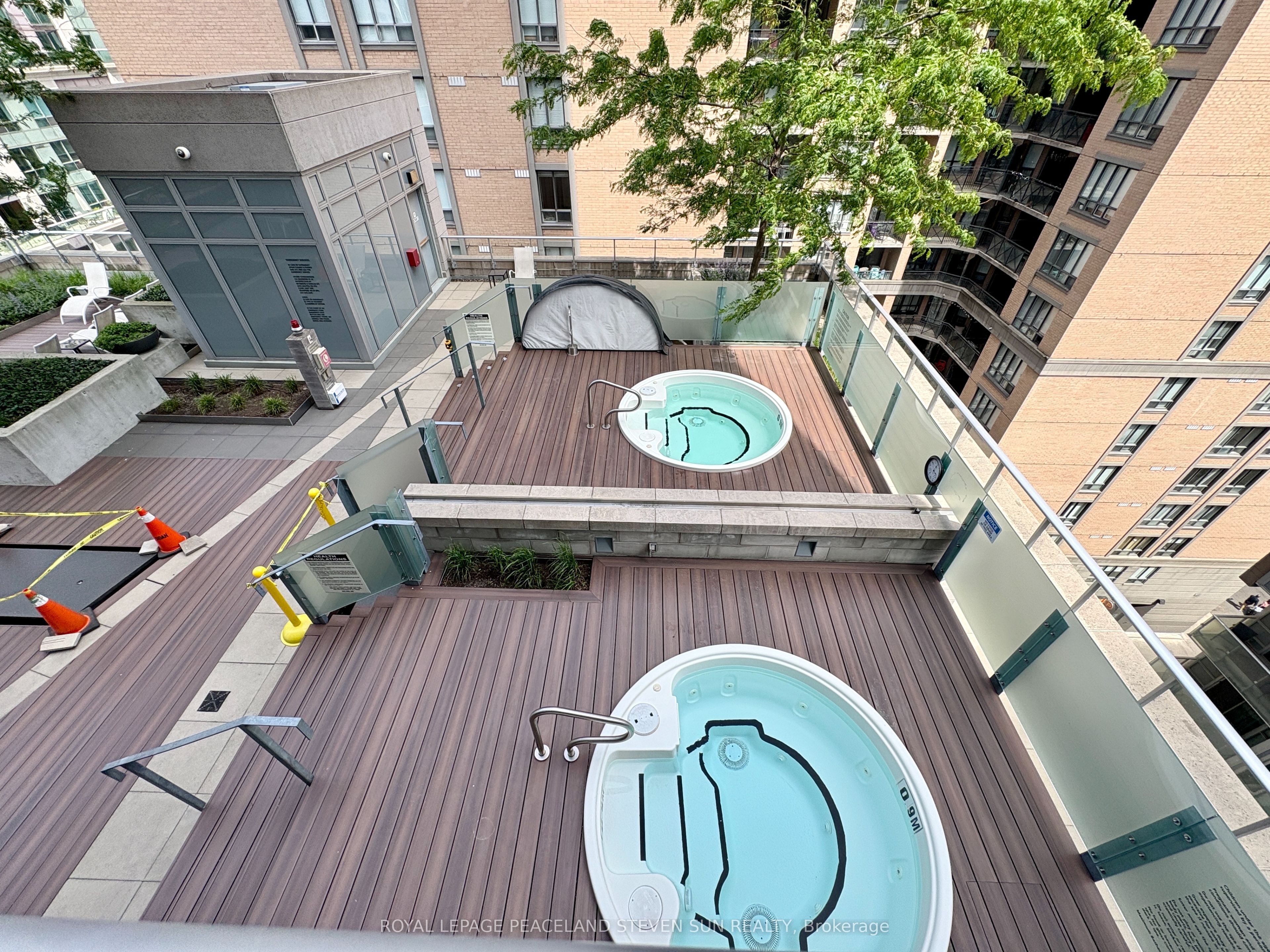 199 Richmond Street W 1004 Property Photo 23