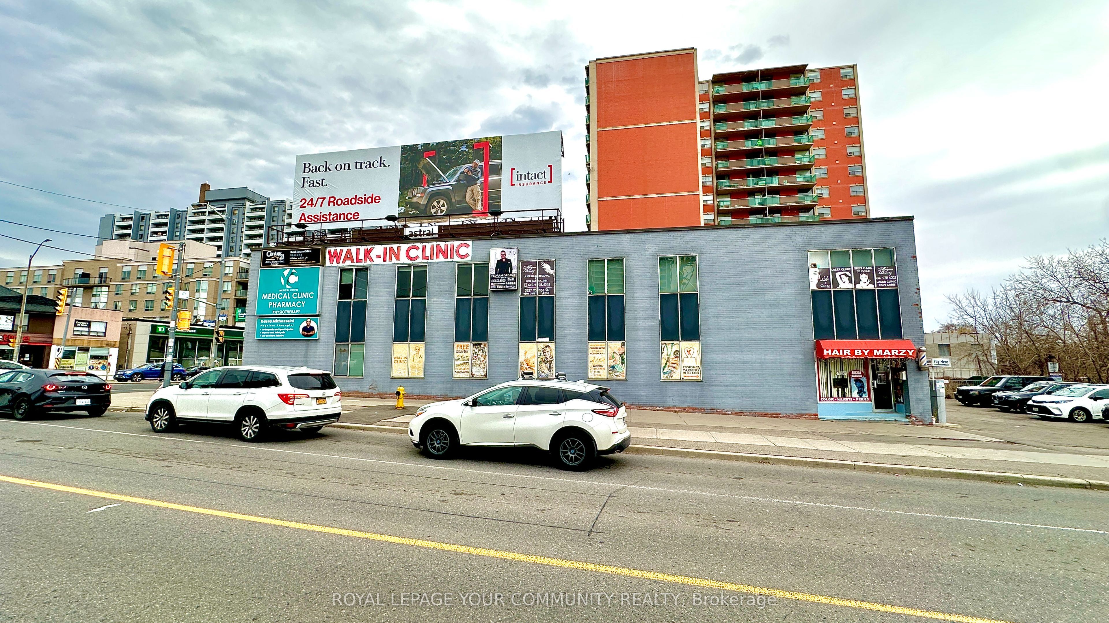36 Cummer Avenue Property Photo 9