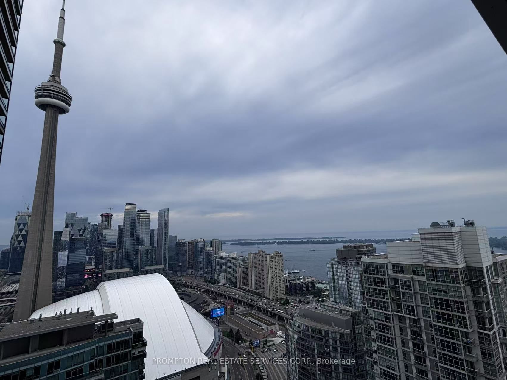 #4607 - 3 Concord Cityplace Way Property Photo 1