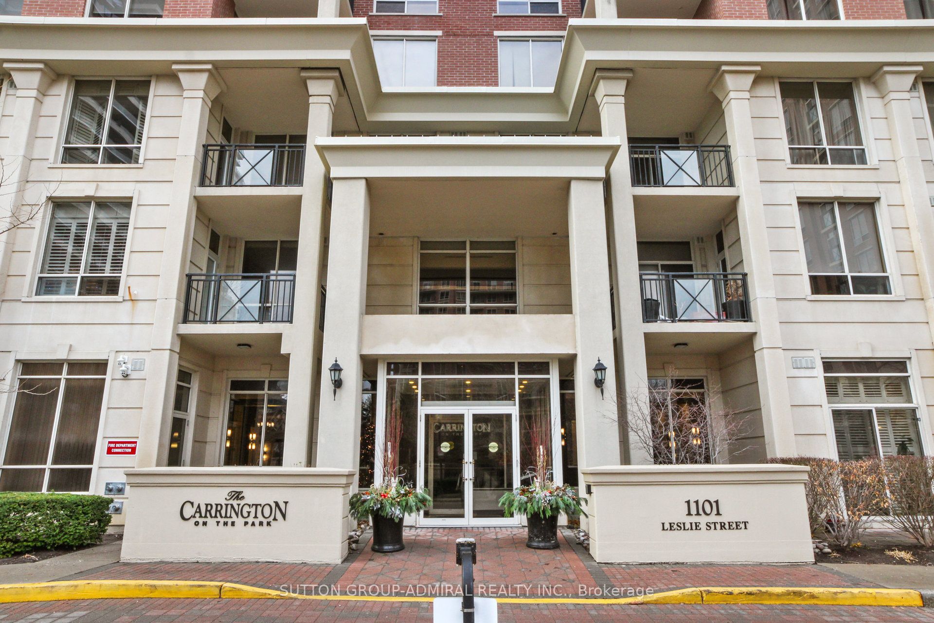 1101 Leslie Street 1502 Property Photo 3