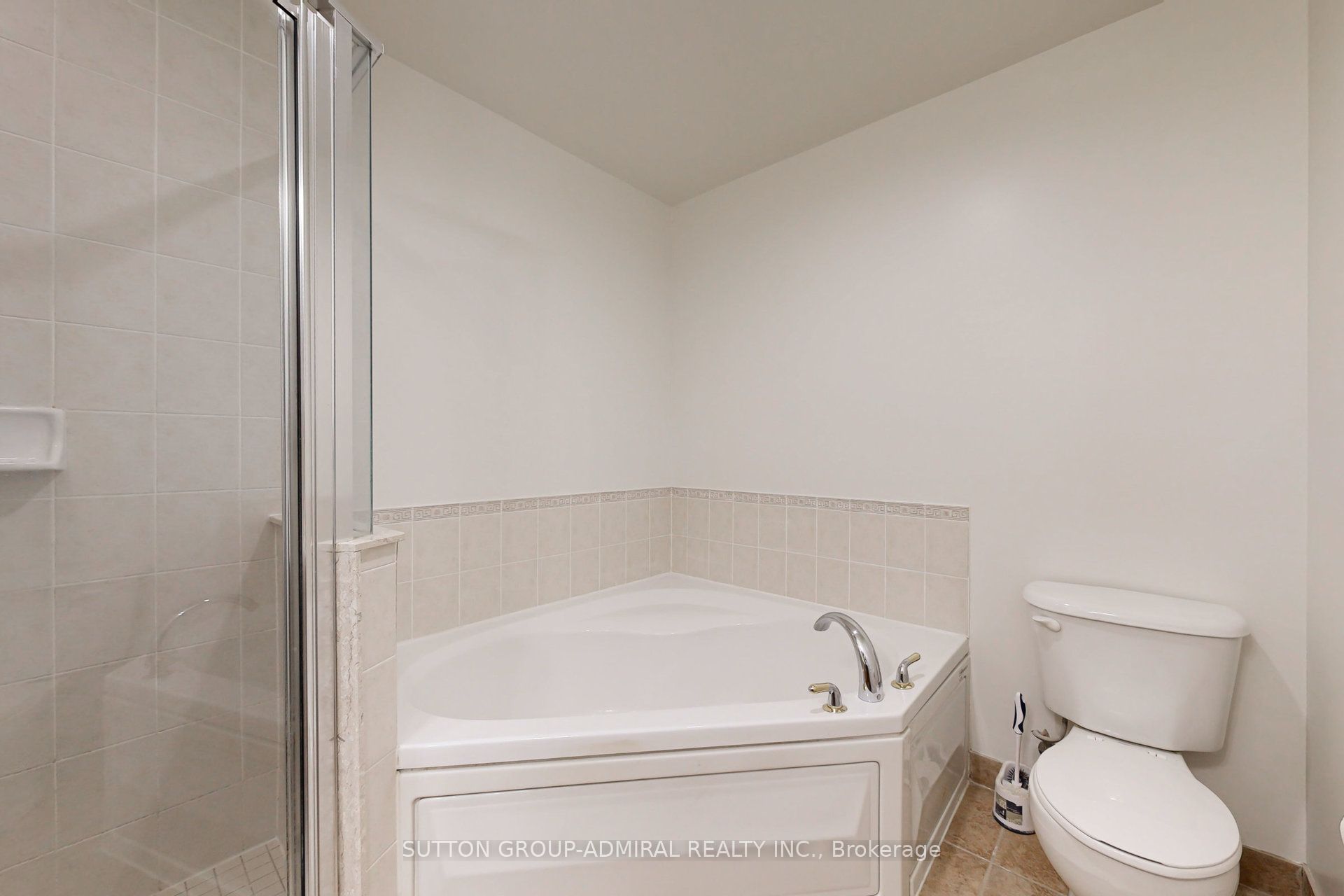 1101 Leslie Street 1502 Property Photo 28