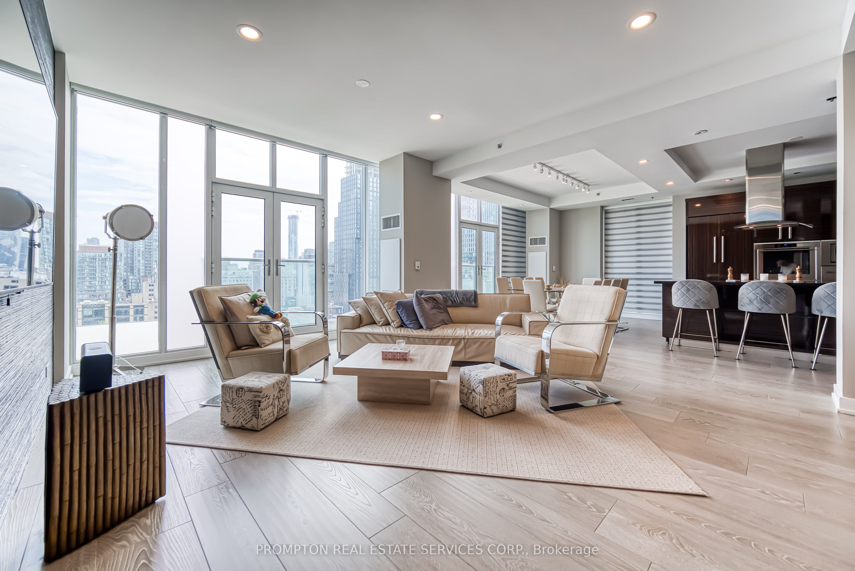 #1105 - 220 George Street Property Photo 1