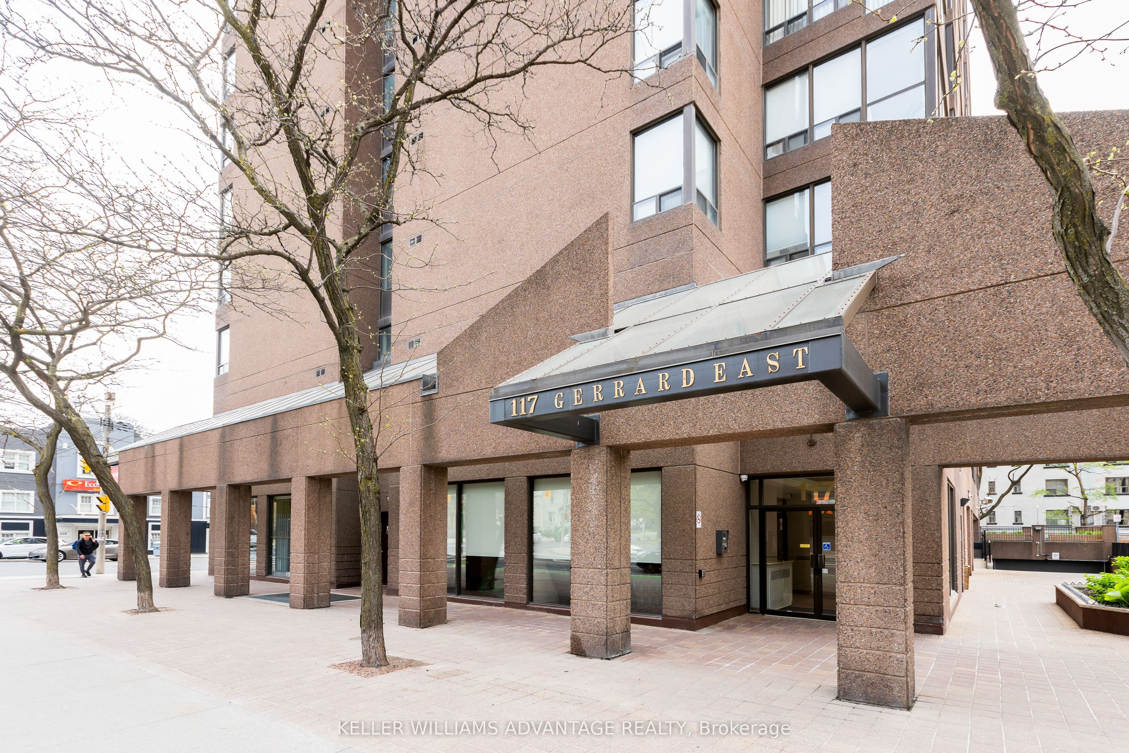 #404 - 117 Gerrard Street Property Photo 1