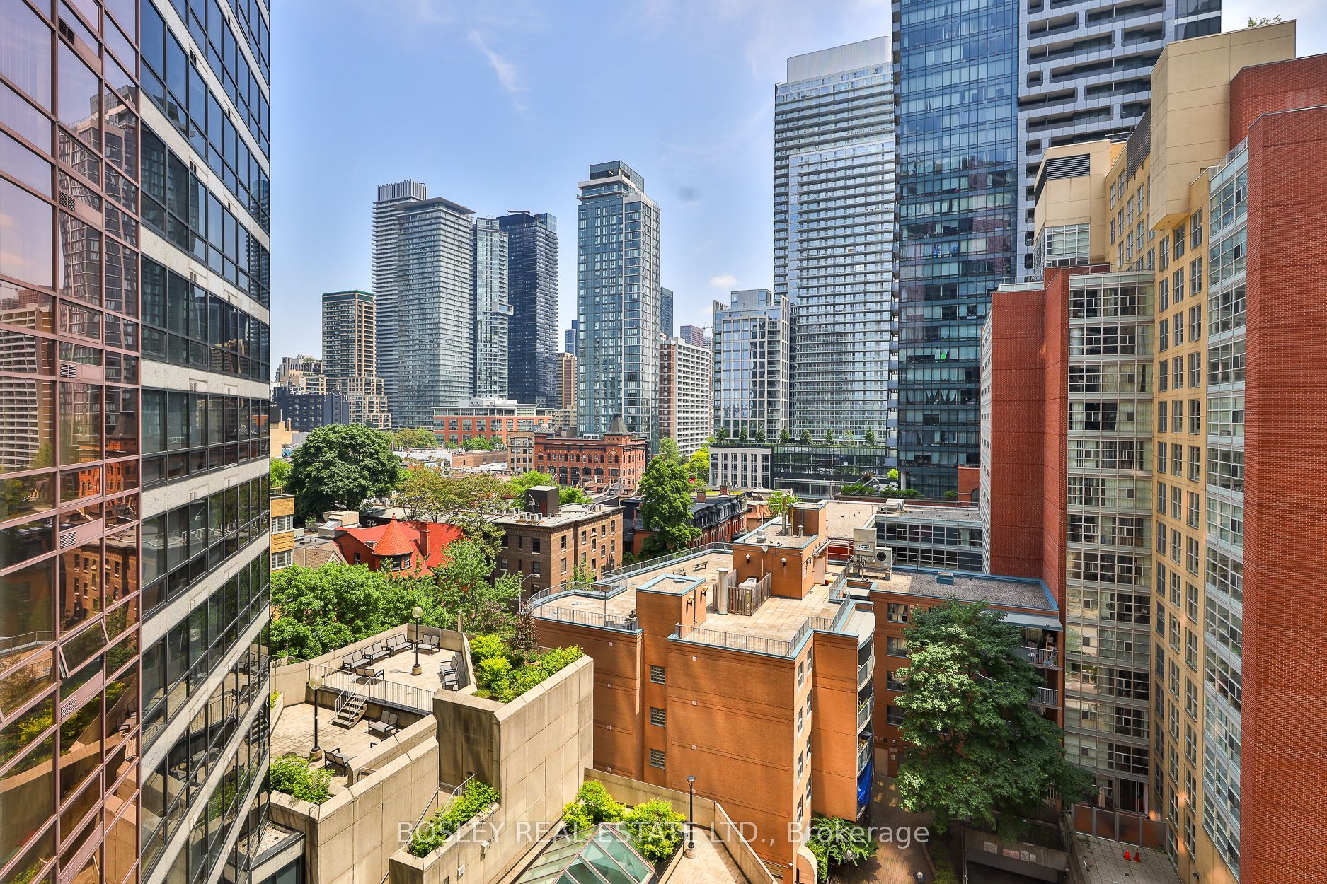 #1812 - 1001 Bay Street Property Photo 1