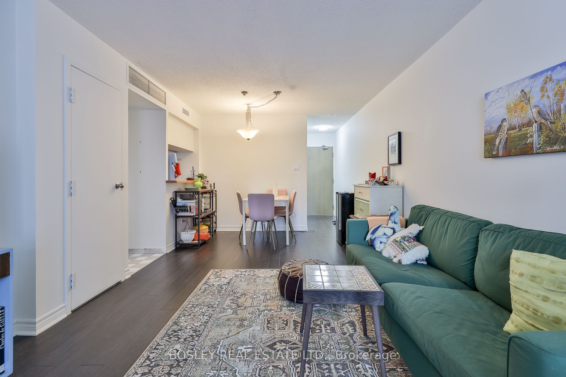 1001 Bay Street 1008 Property Photo 2