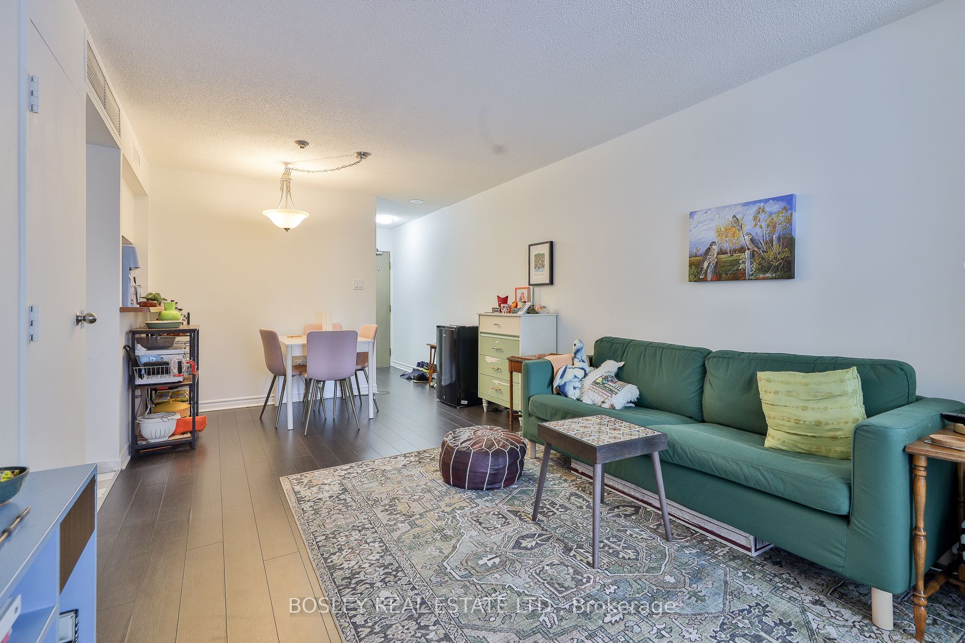 1001 Bay Street 1008 Property Photo 3