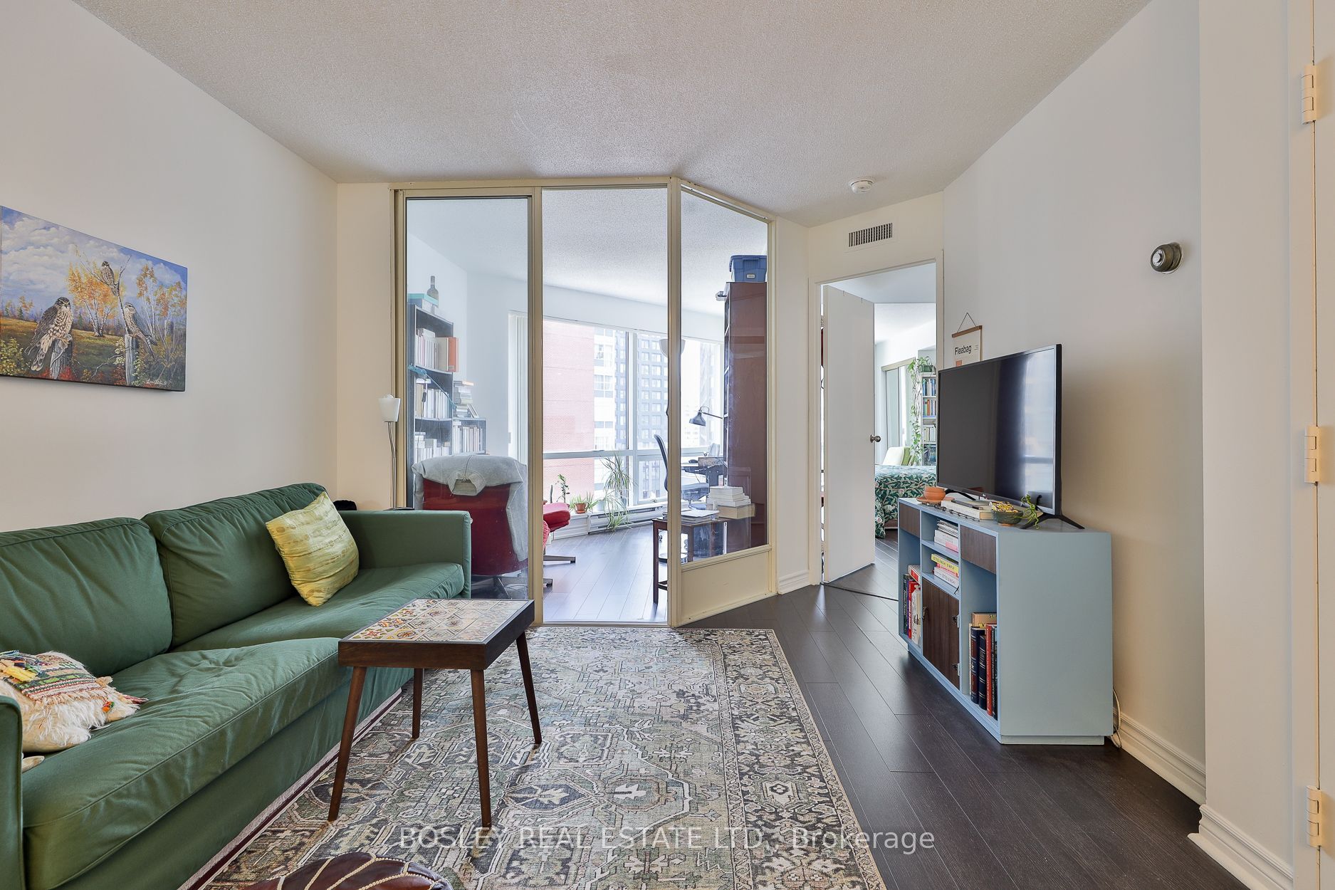 1001 Bay Street 1008 Property Photo 13