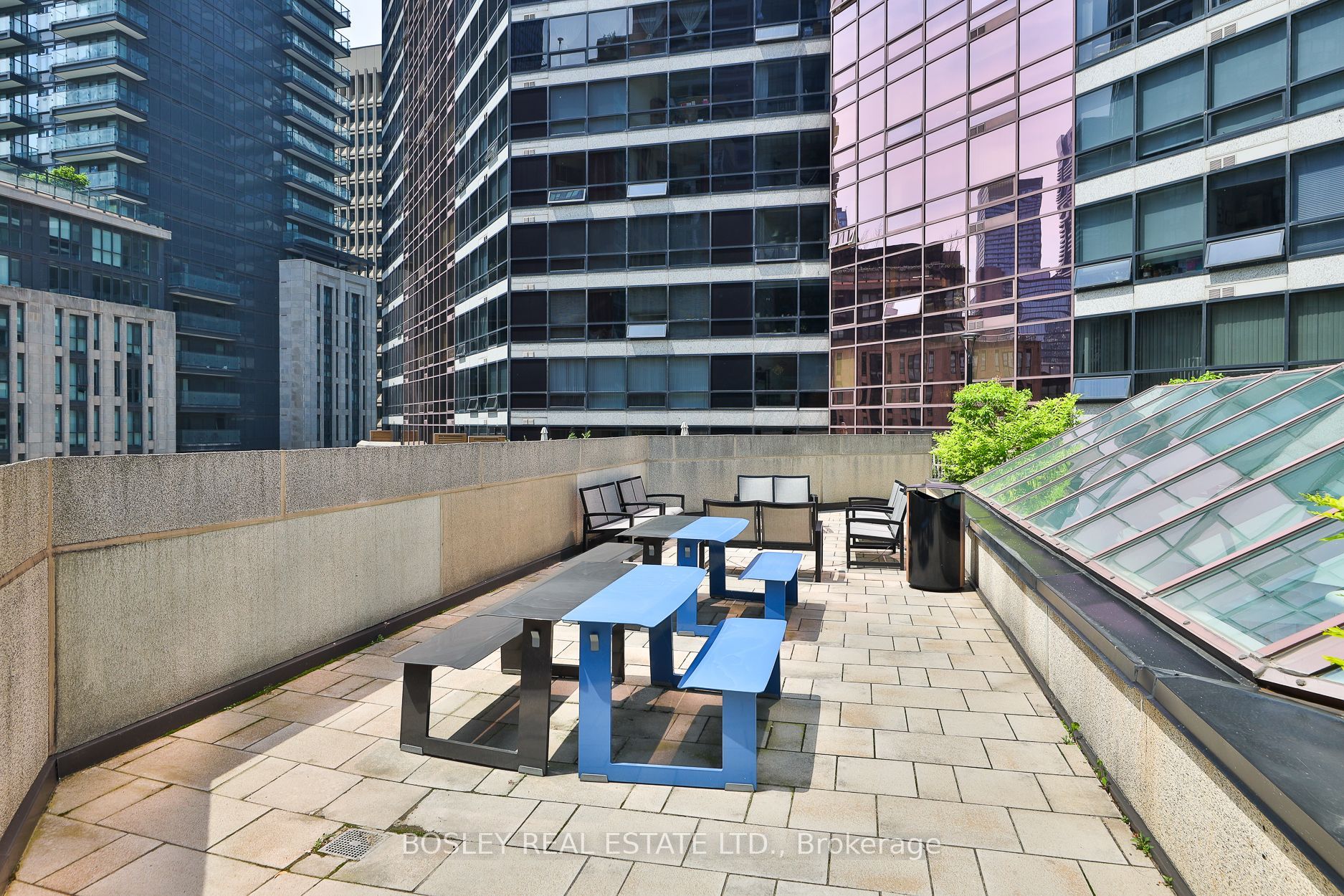 1001 Bay Street 1008 Property Photo 28