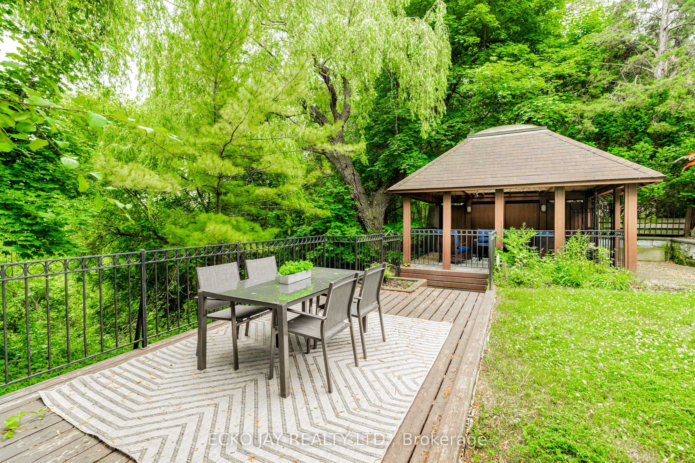 45 Broadleaf Road Property Photo 31