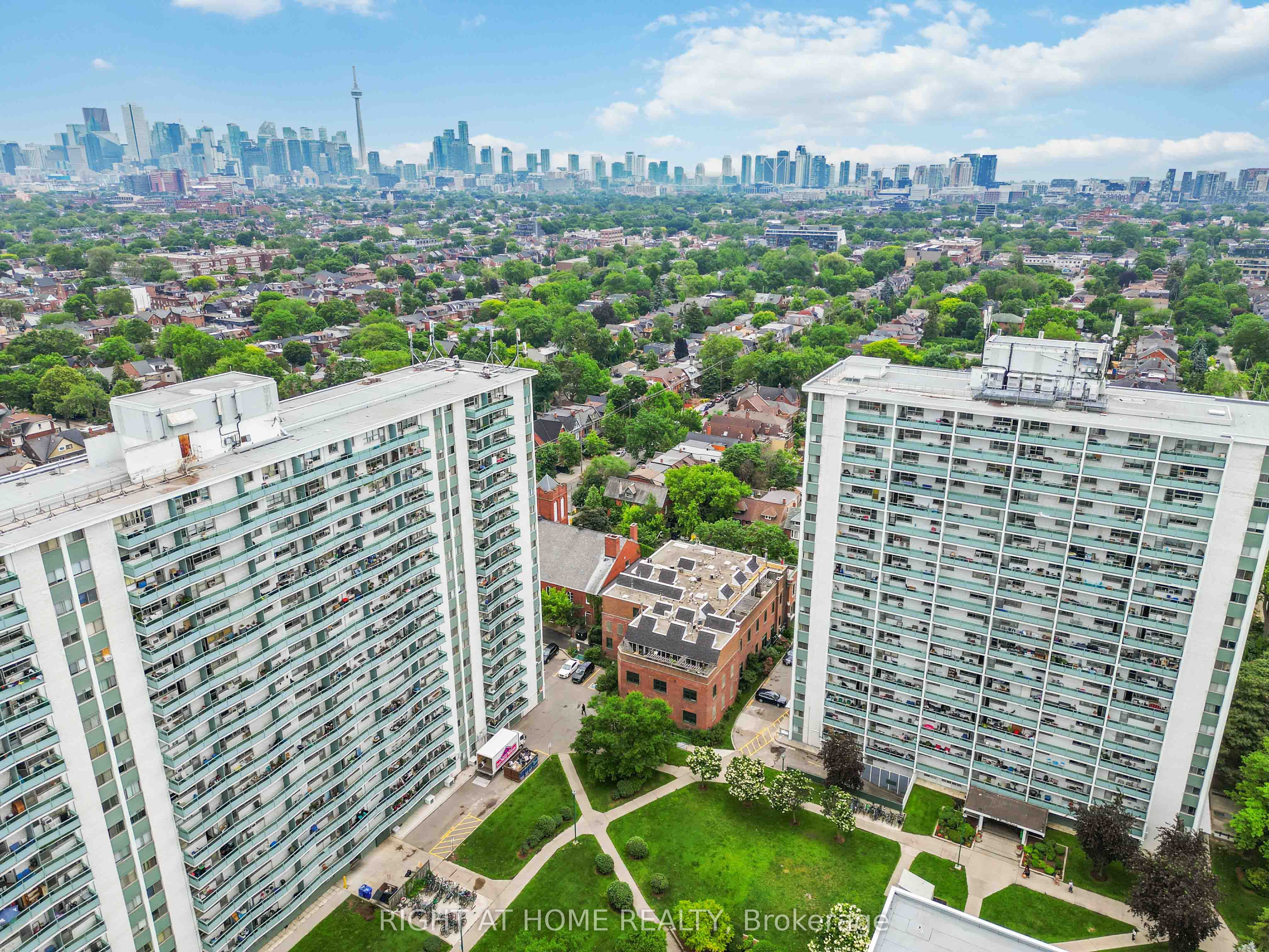#202 - 110 Hepbourne Street Property Photo 25
