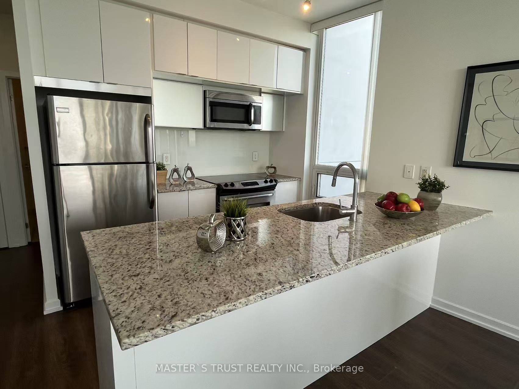 62 Forest Manor Road 2503 Property Photo 9