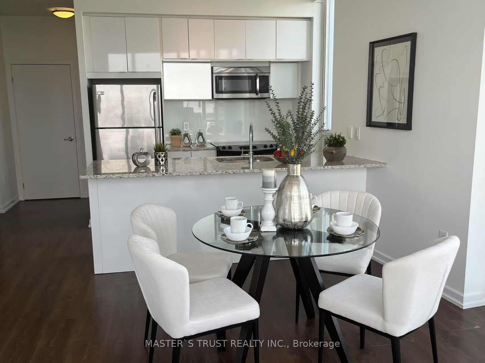 62 Forest Manor Road 2503 Property Photo 12