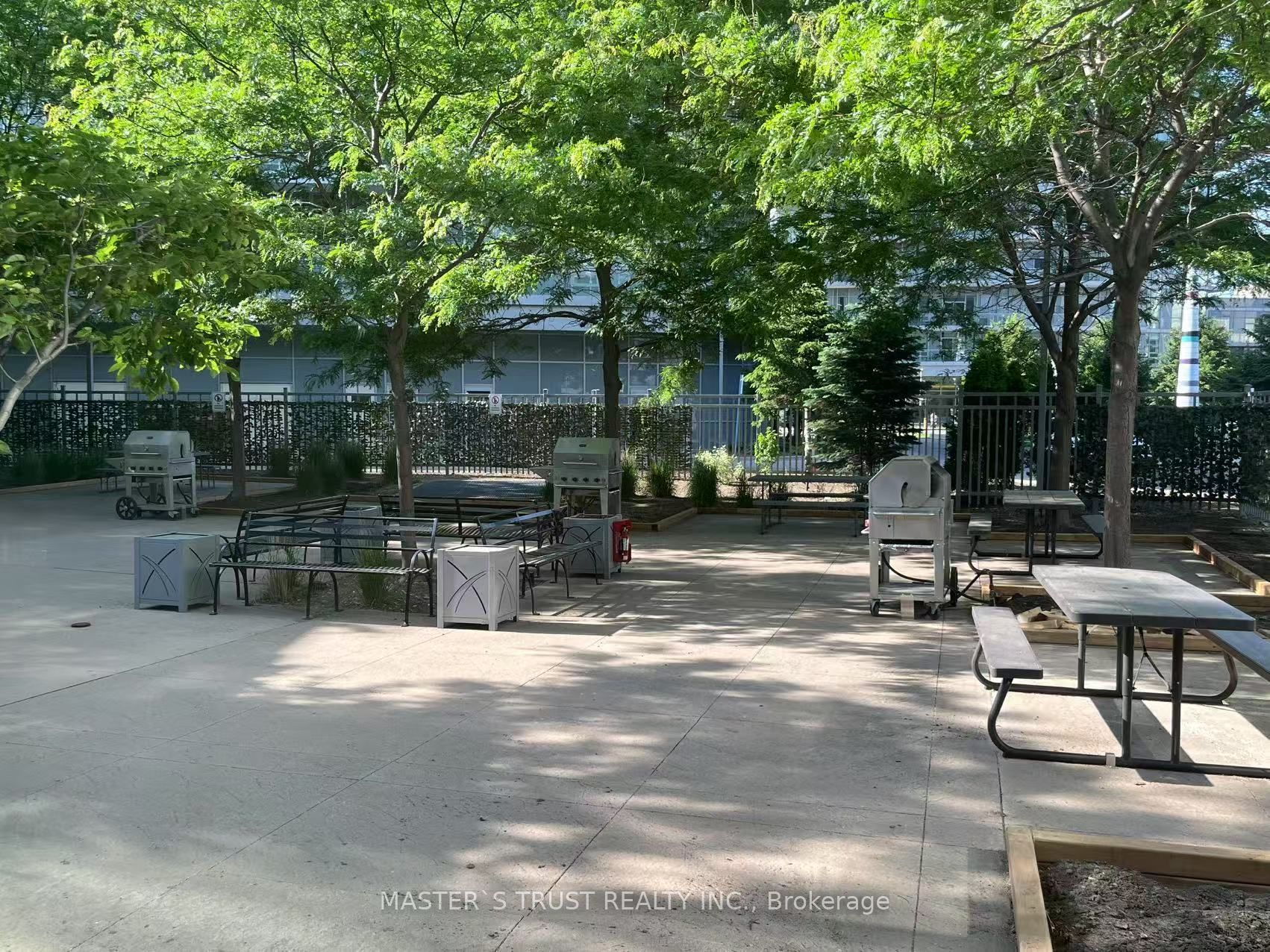 62 Forest Manor Road 2503 Property Photo 32