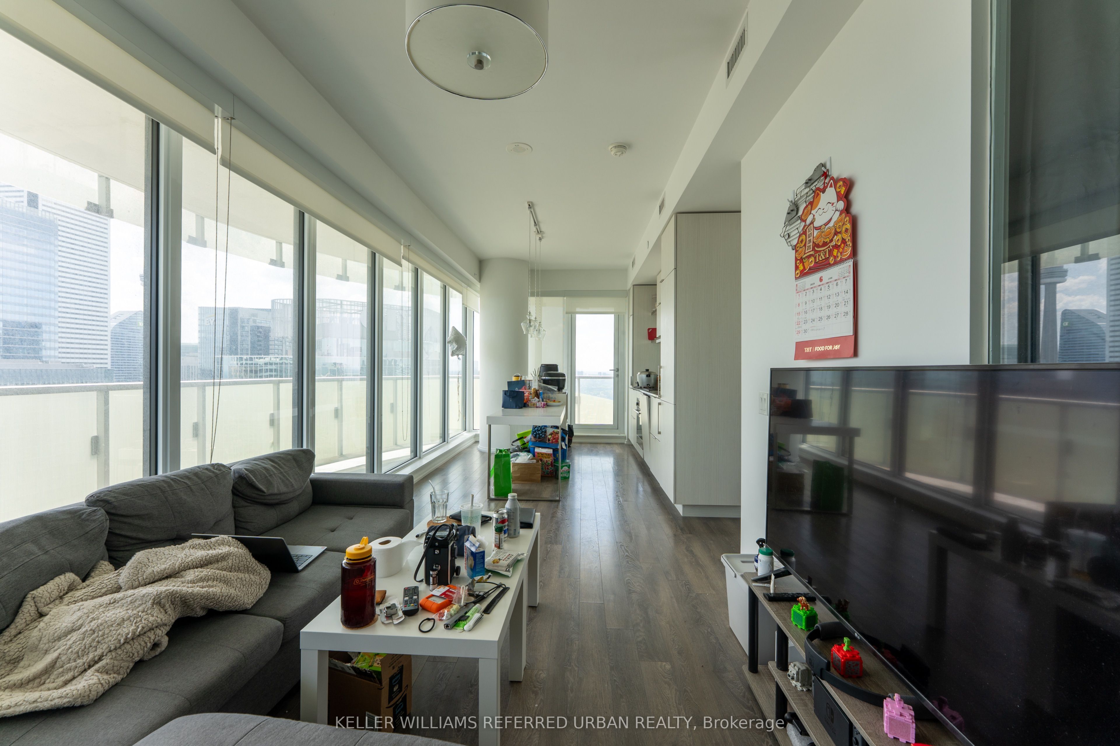 197 Yonge Street 4109 Property Photo 1