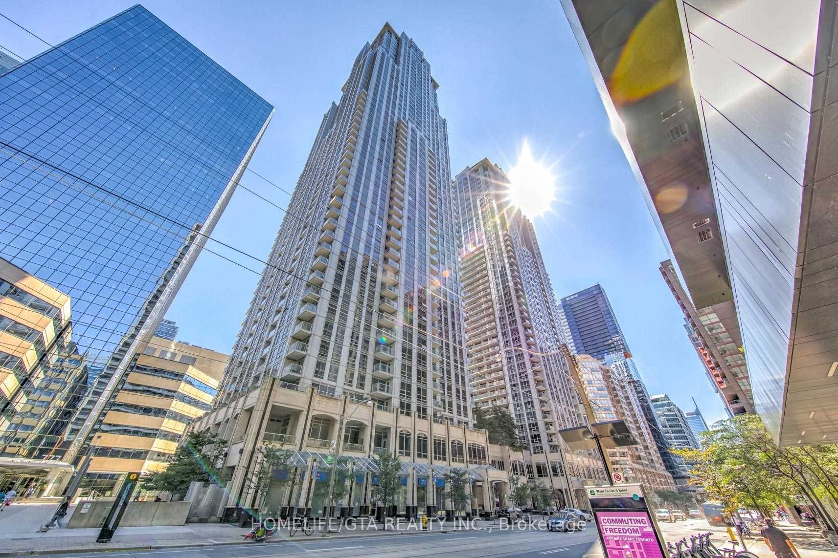 #1509 - 761 Bay Street Property Photo 1