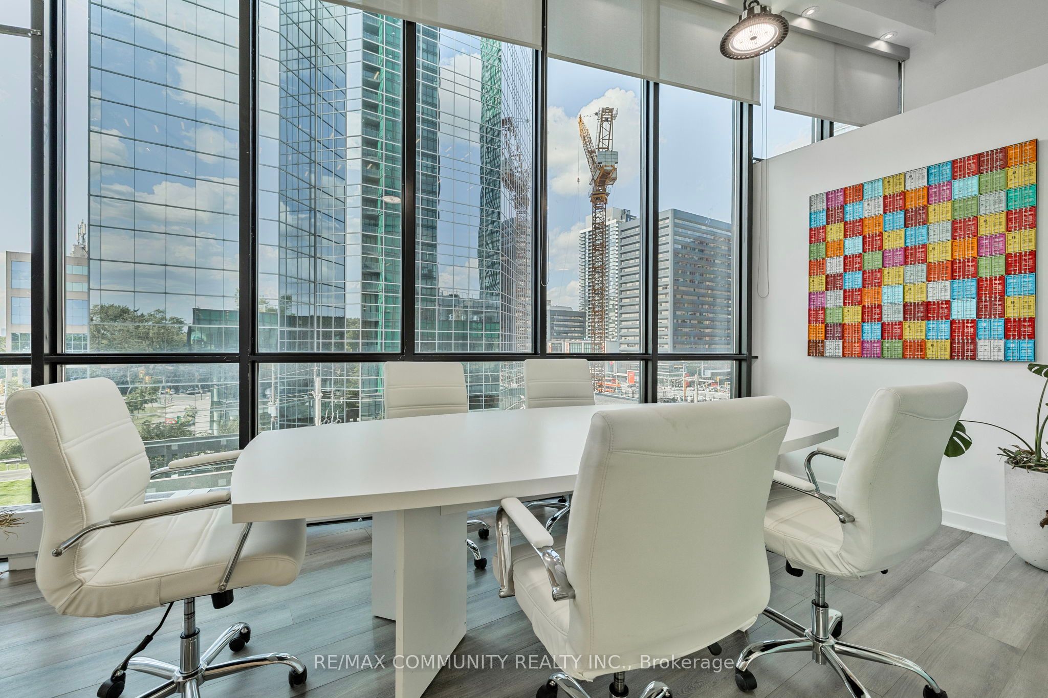 4750 Yonge Street 310 Property Photo 2