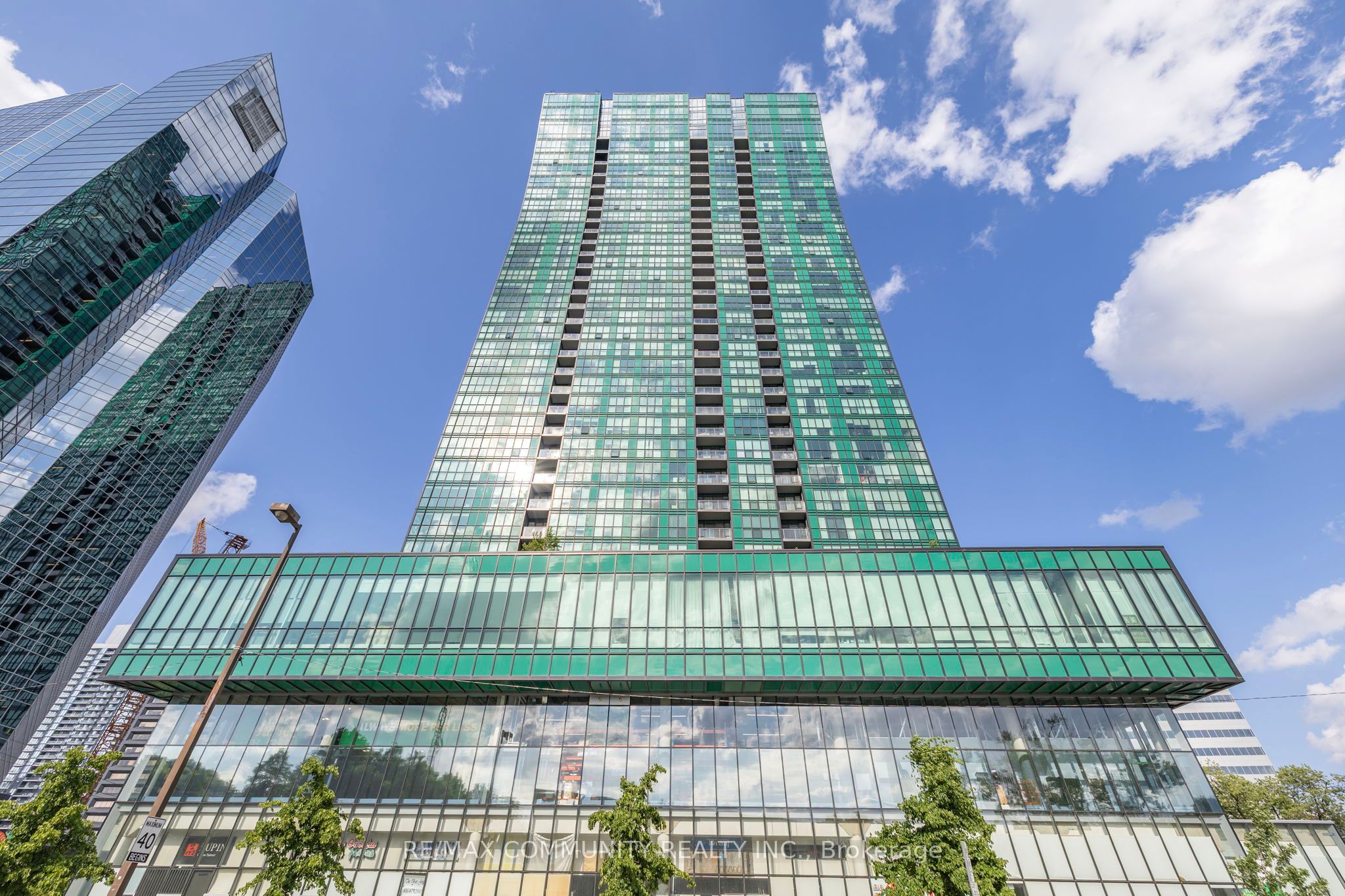 4750 Yonge Street 310 Property Photo 15