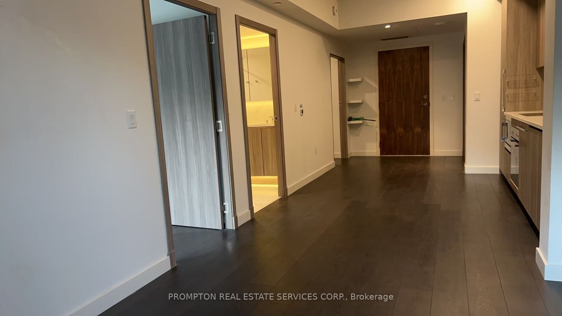 25 Mcmahon Drive 102 Property Photo 19