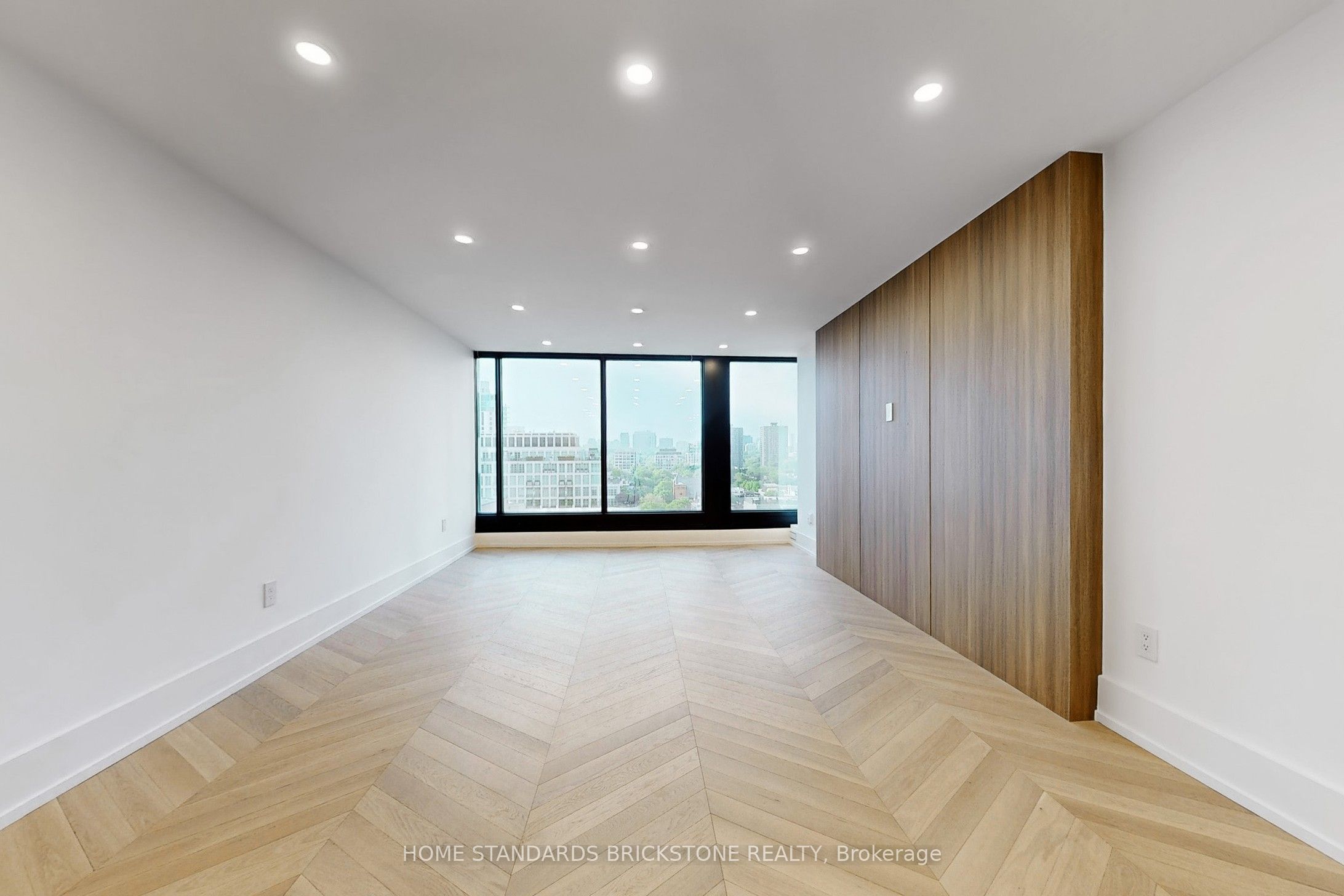 110 Bloor Street W 1009 Property Photo 17