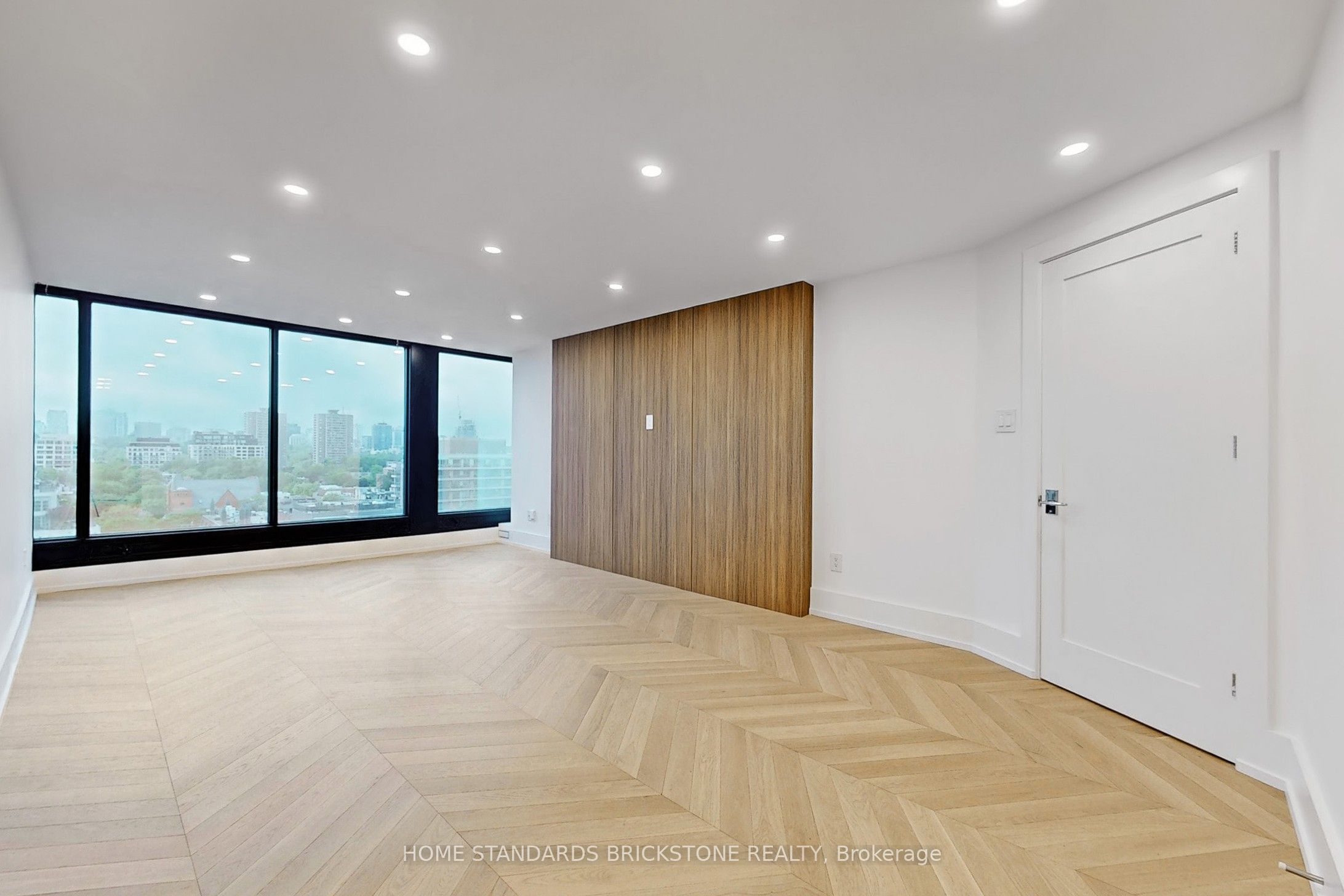 110 Bloor Street W 1009 Property Photo 18