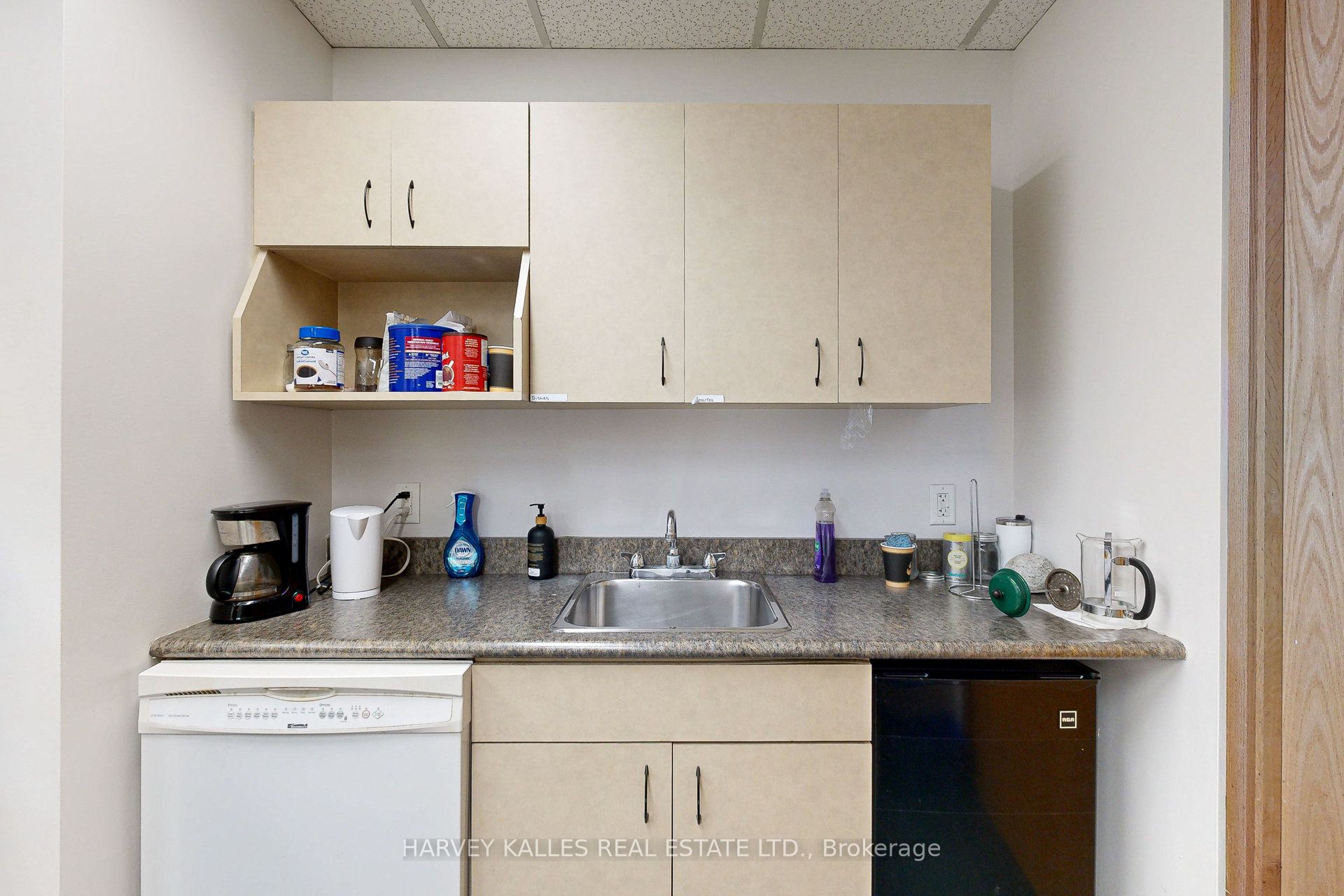 45 Sheppard Avenue E 302 Property Photo 8