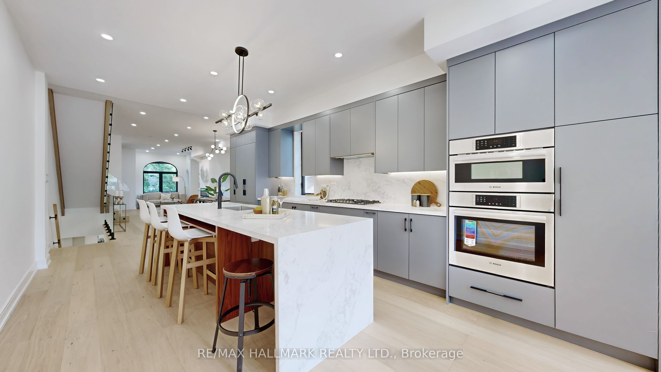 122 Crawford Street Property Photo 10