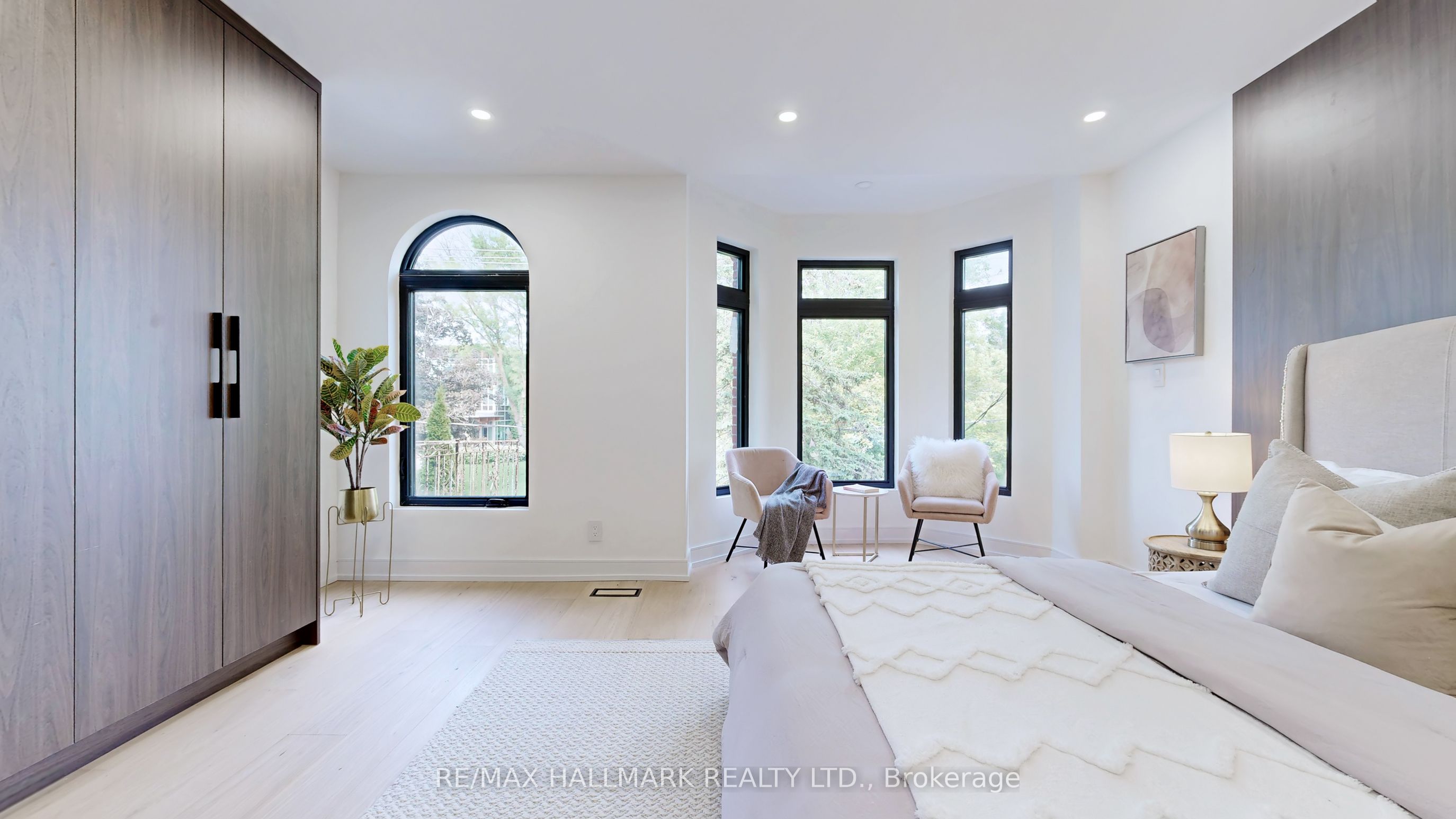 122 Crawford Street Property Photo 15