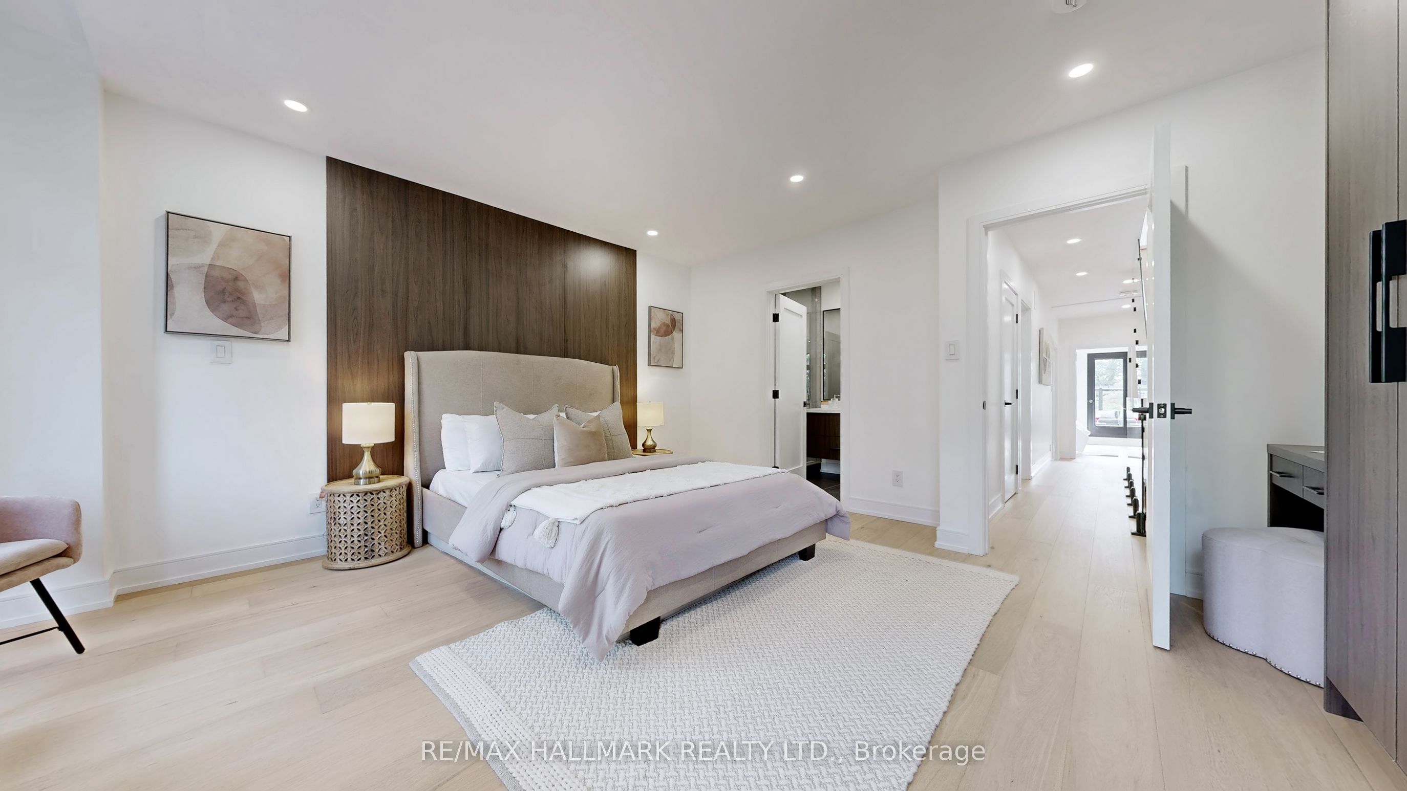 122 Crawford Street Property Photo 16