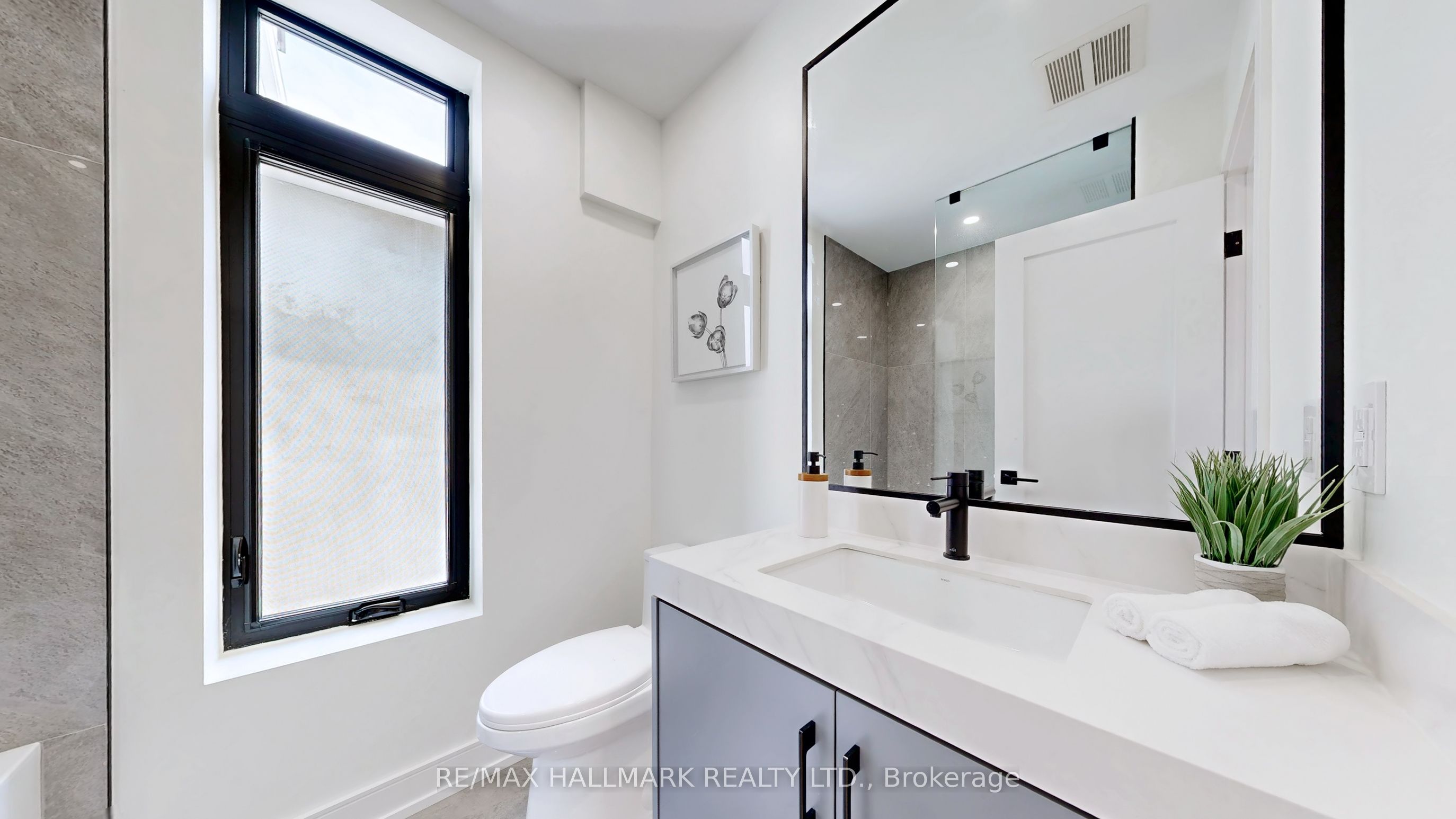 122 Crawford Street Property Photo 23
