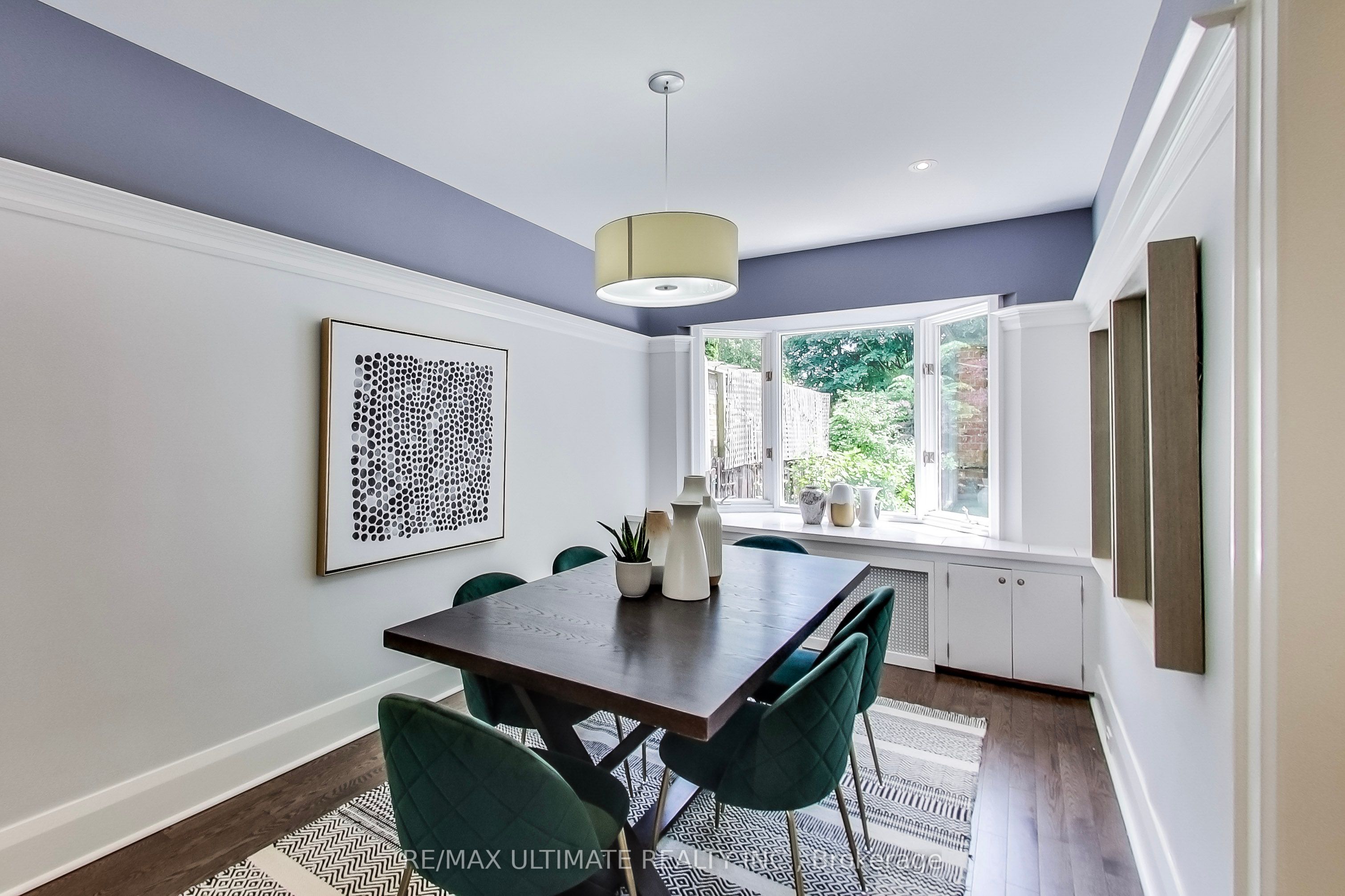 523 Soudan Avenue Property Photo 6