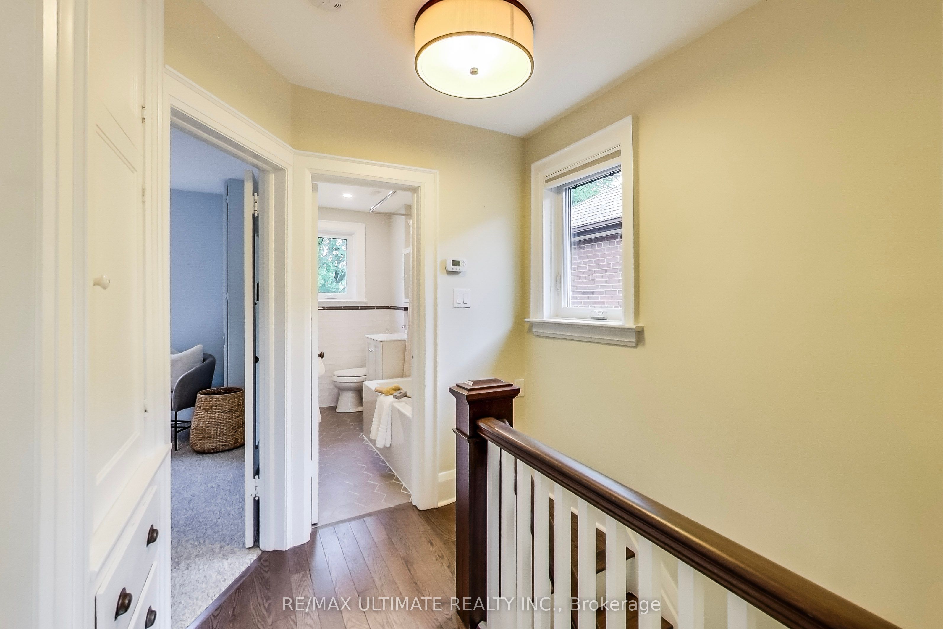 523 Soudan Avenue Property Photo 11
