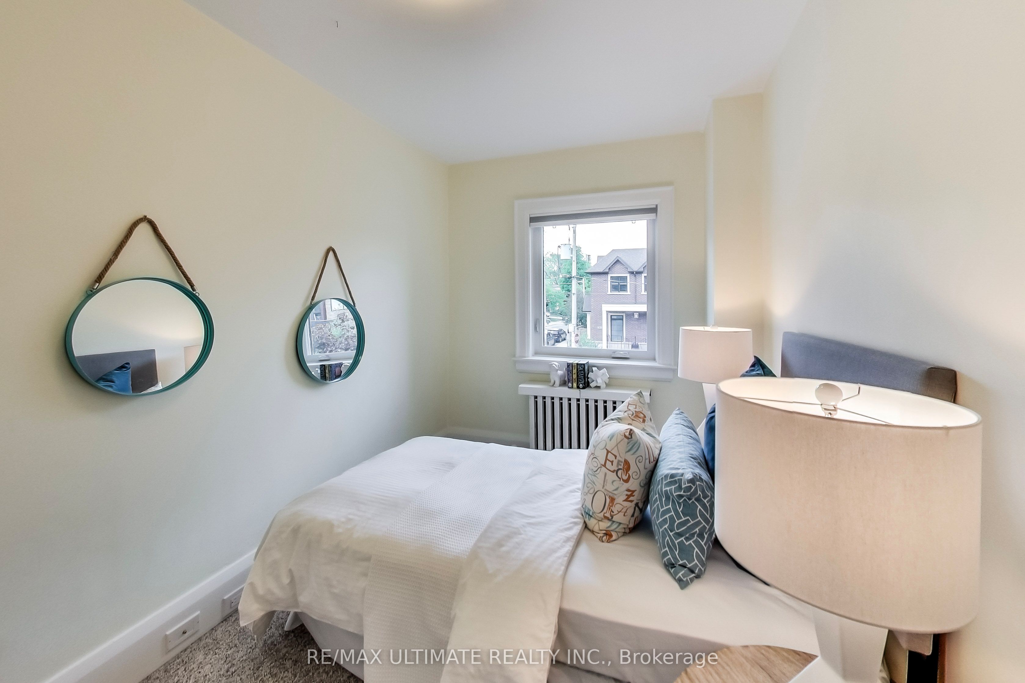523 Soudan Avenue Property Photo 18