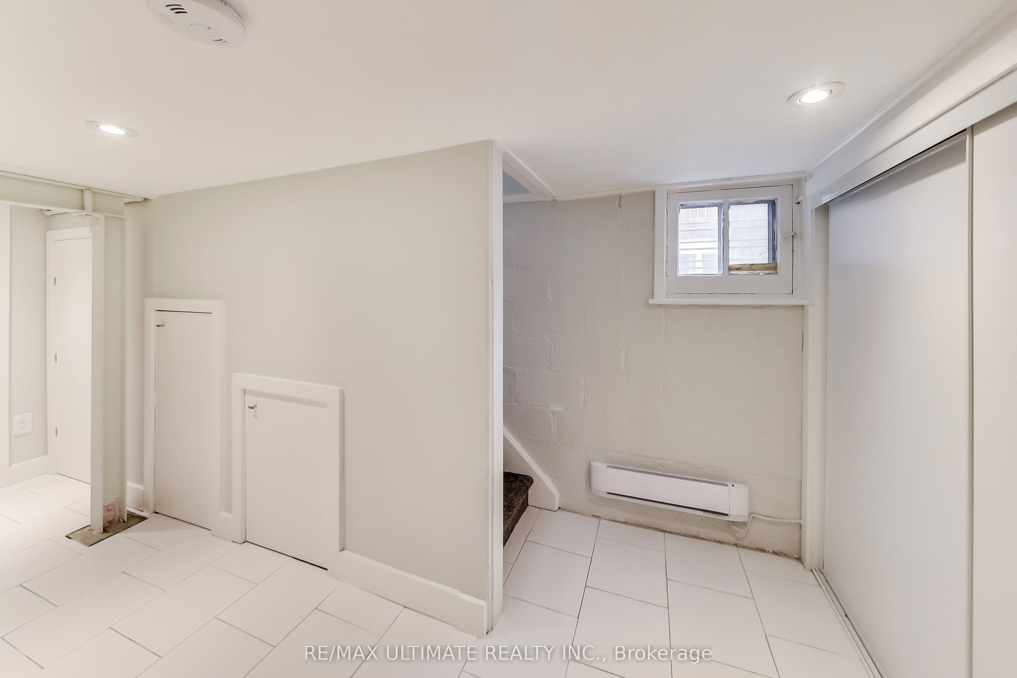 523 Soudan Avenue Property Photo 22