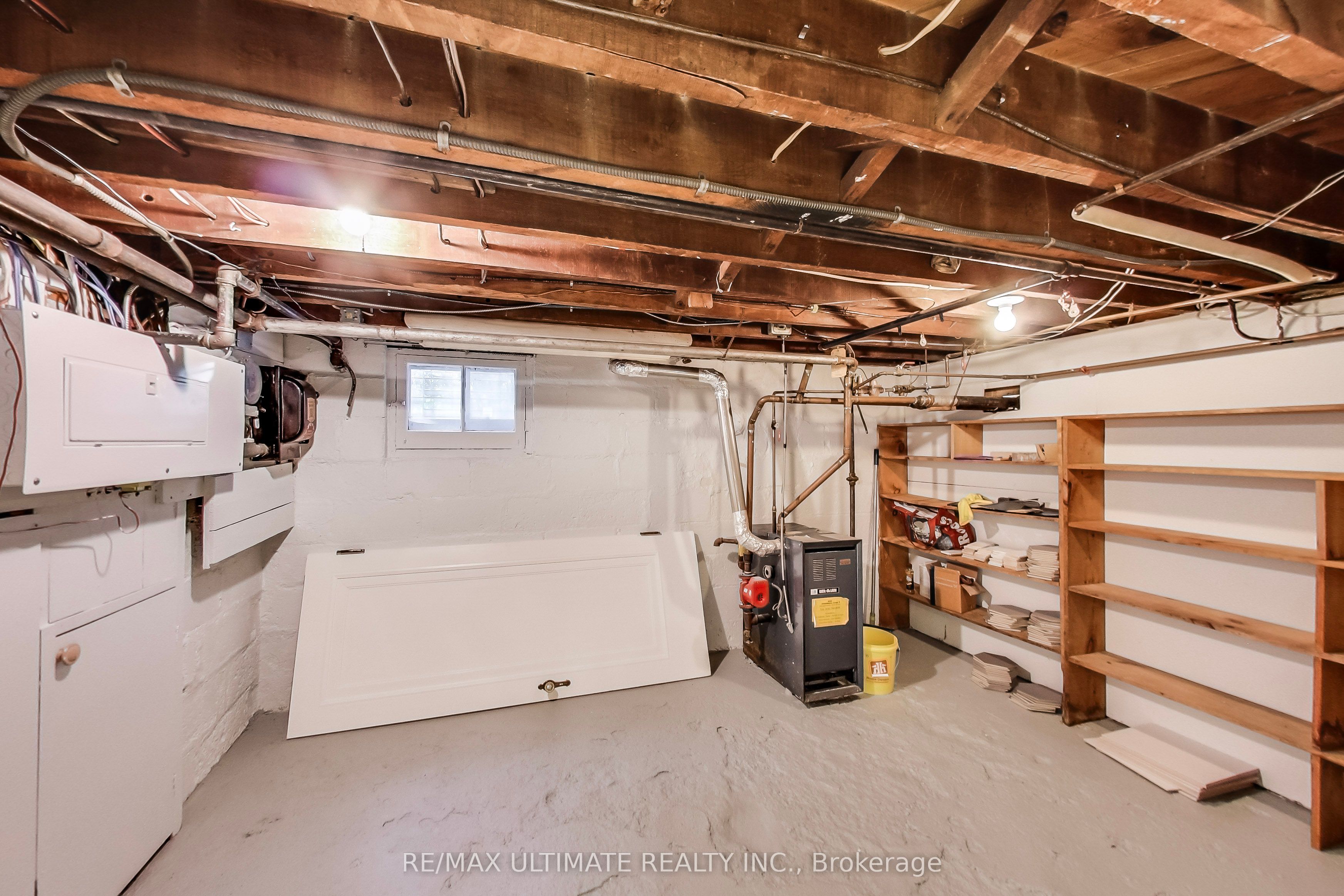 523 Soudan Avenue Property Photo 41