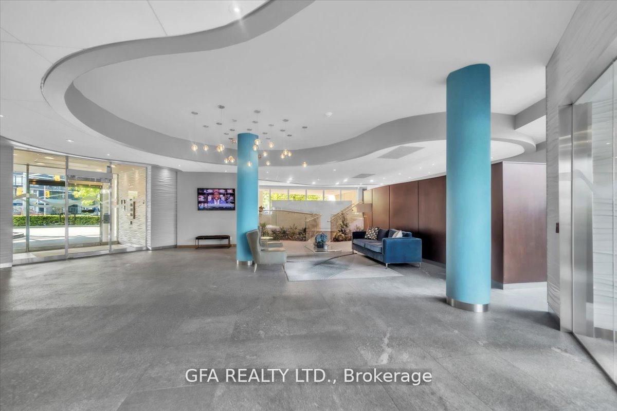 #318 - 550 Queens Quay Property Photo 29