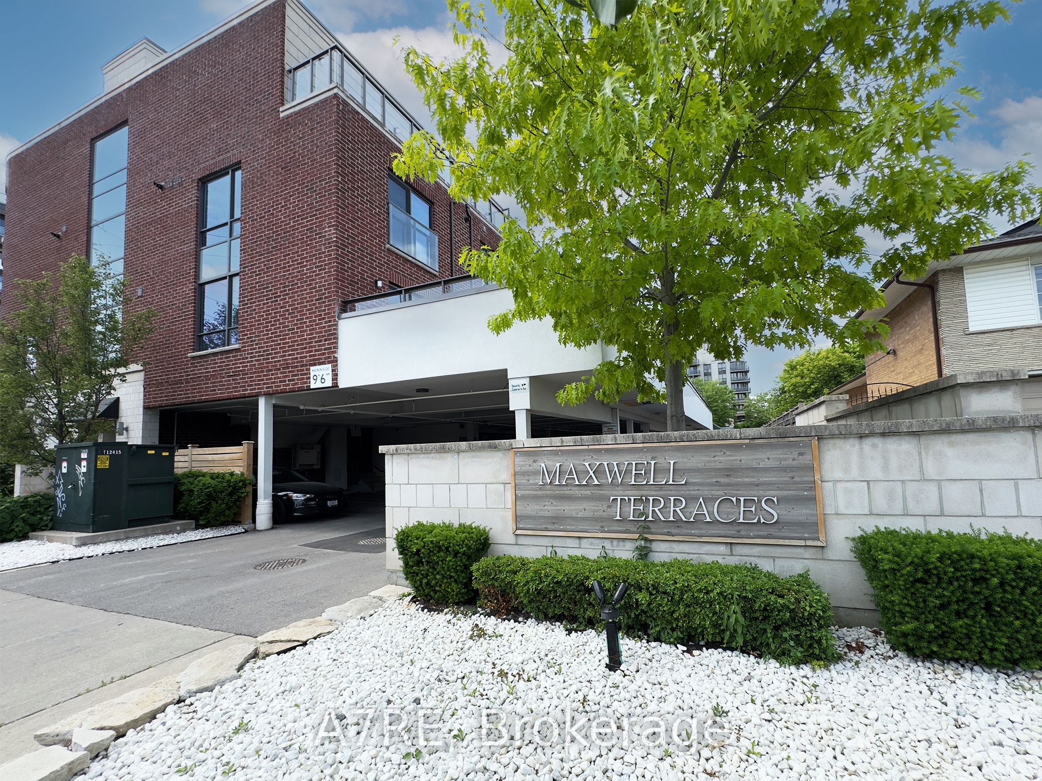 724 Sheppard Avenue W 203 Property Photo 1