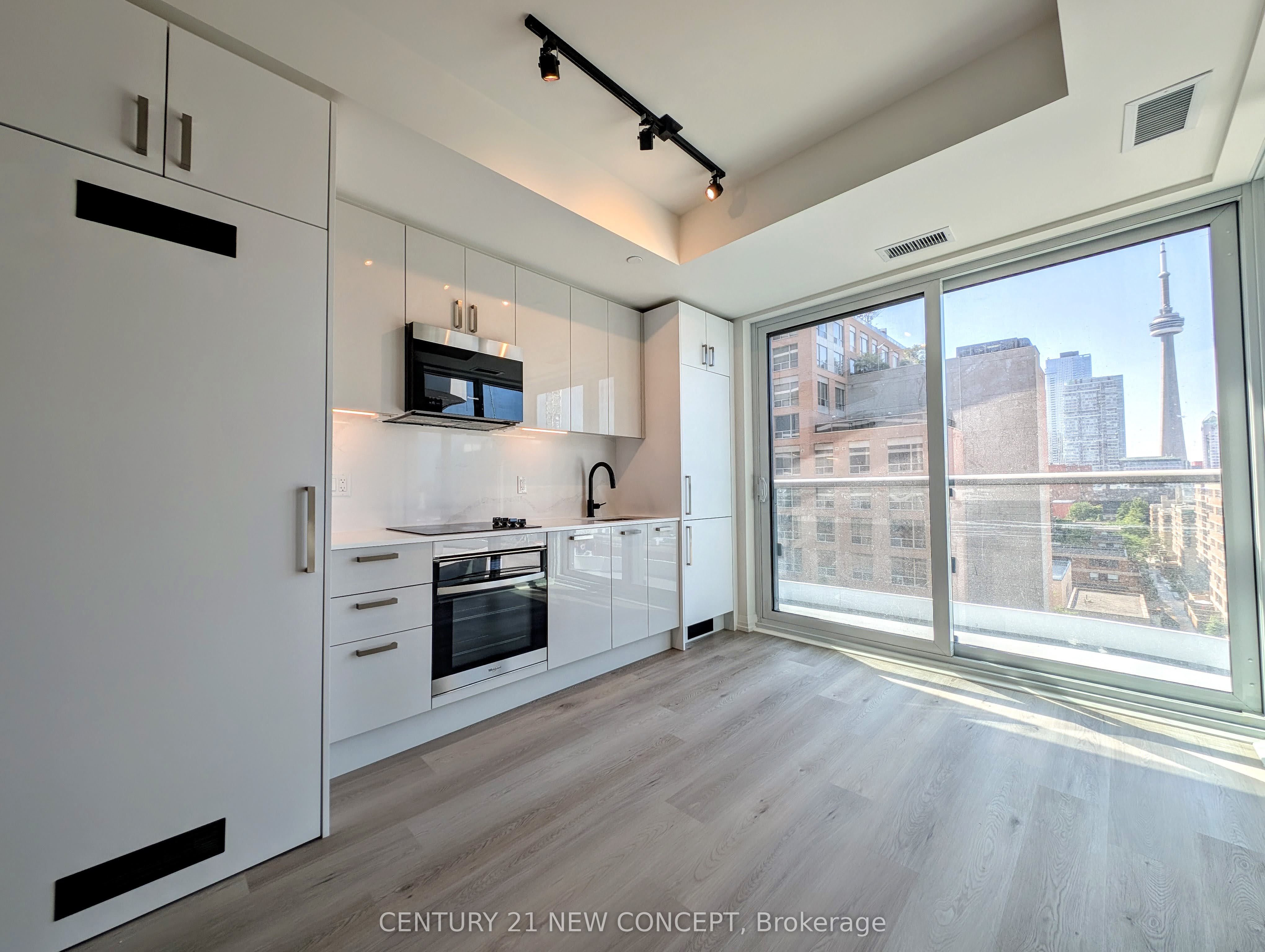 280 Dundas Street W 709 Property Photo 1