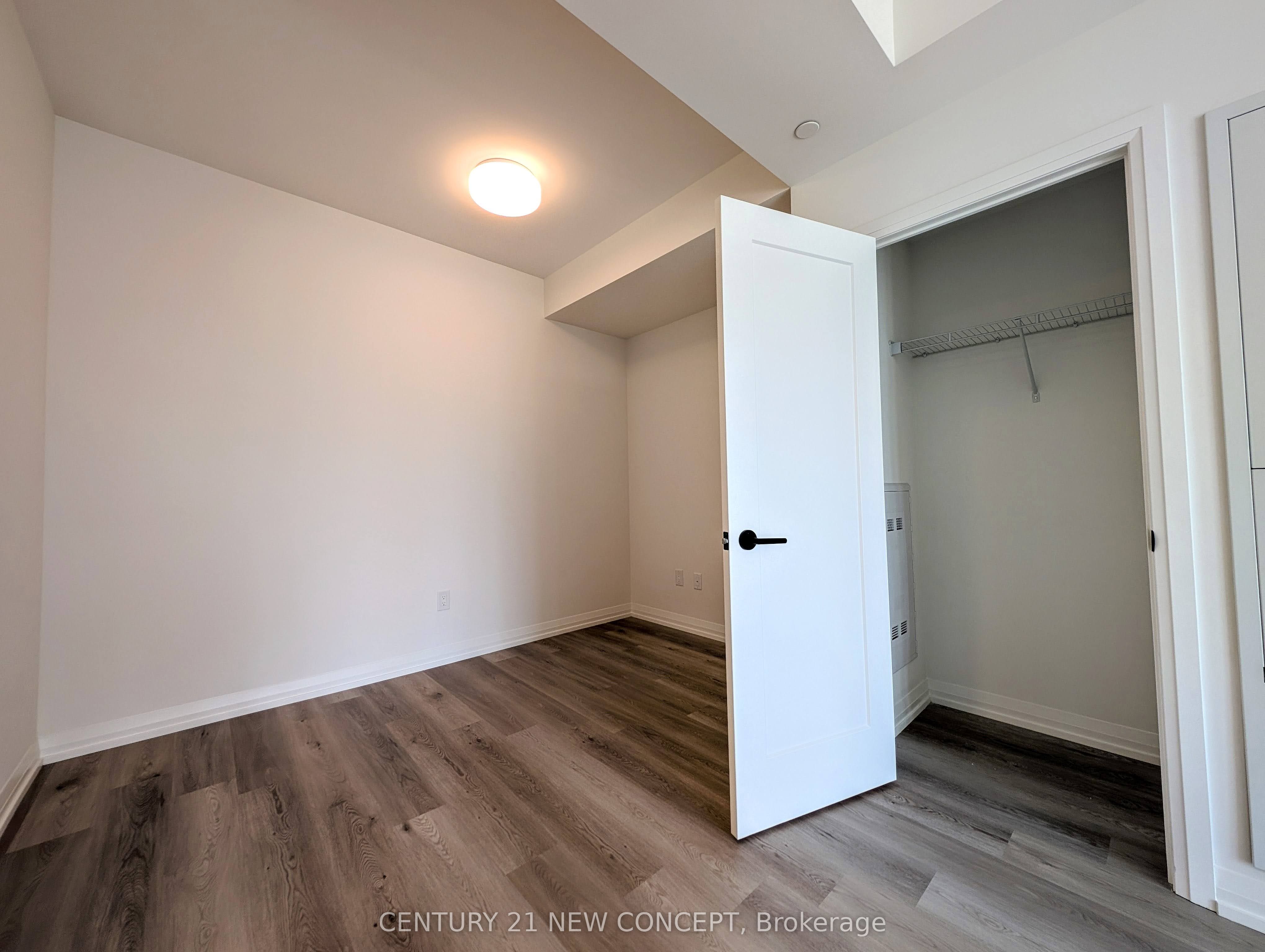 280 Dundas Street W 709 Property Photo 7
