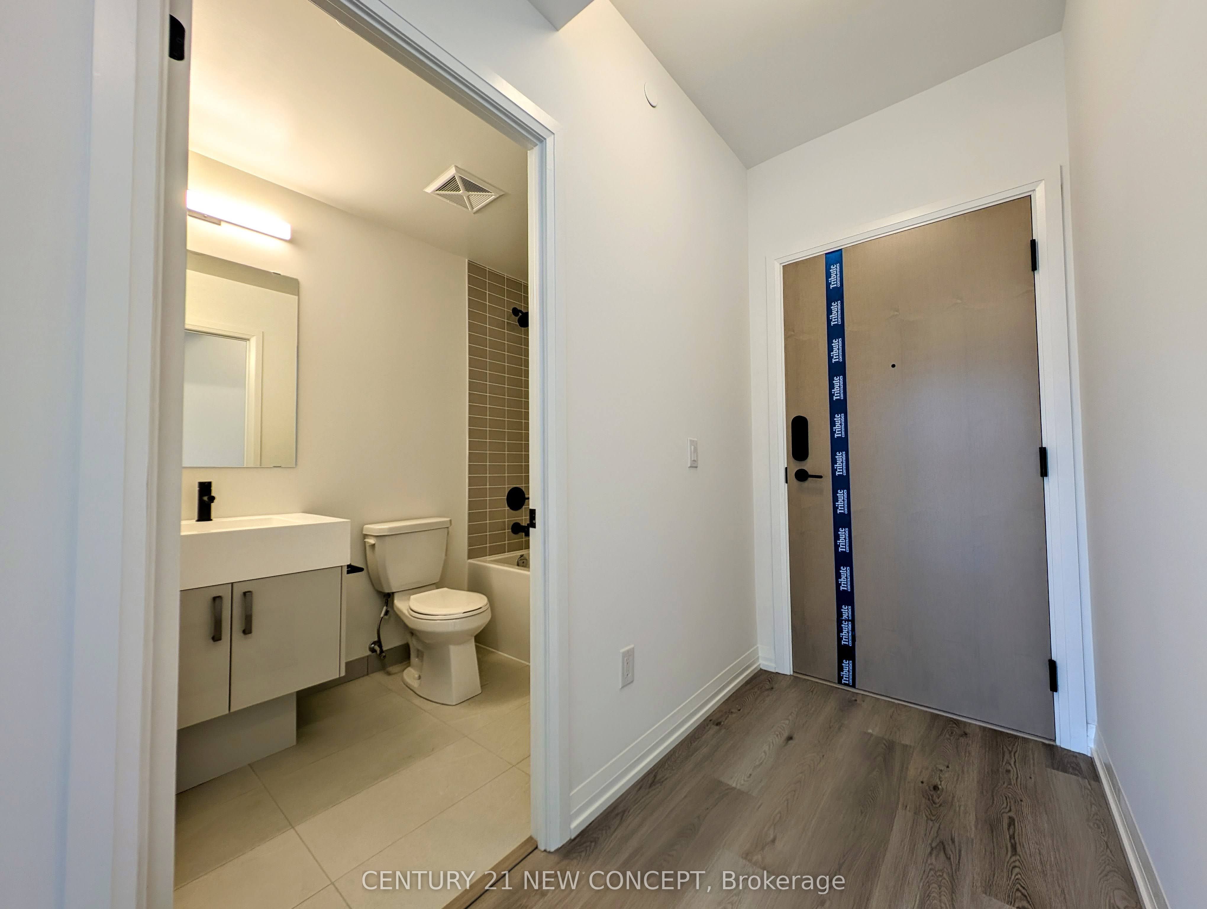 280 Dundas Street W 709 Property Photo 8