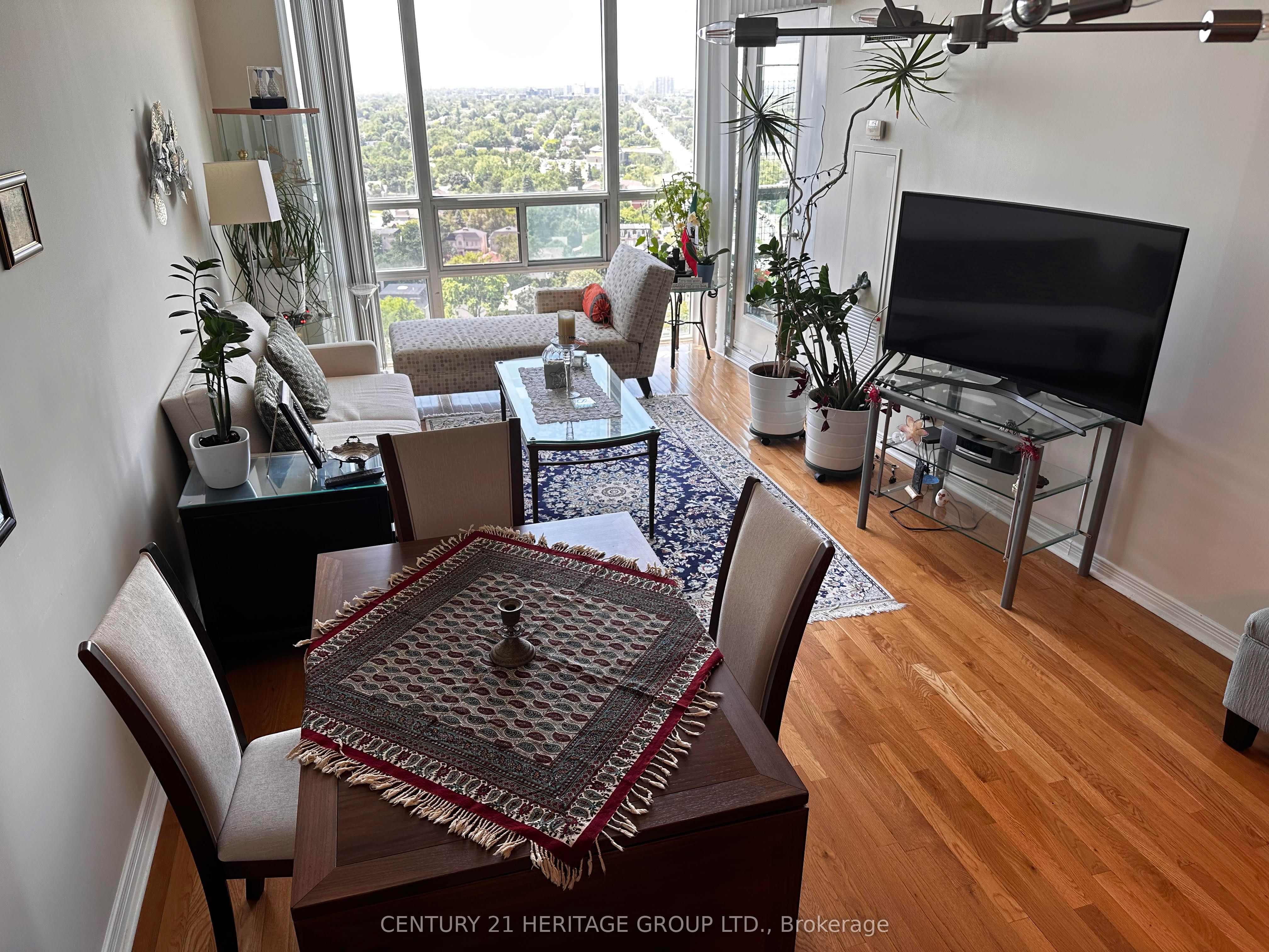 509 Beecroft Road 2206 Property Photo 12