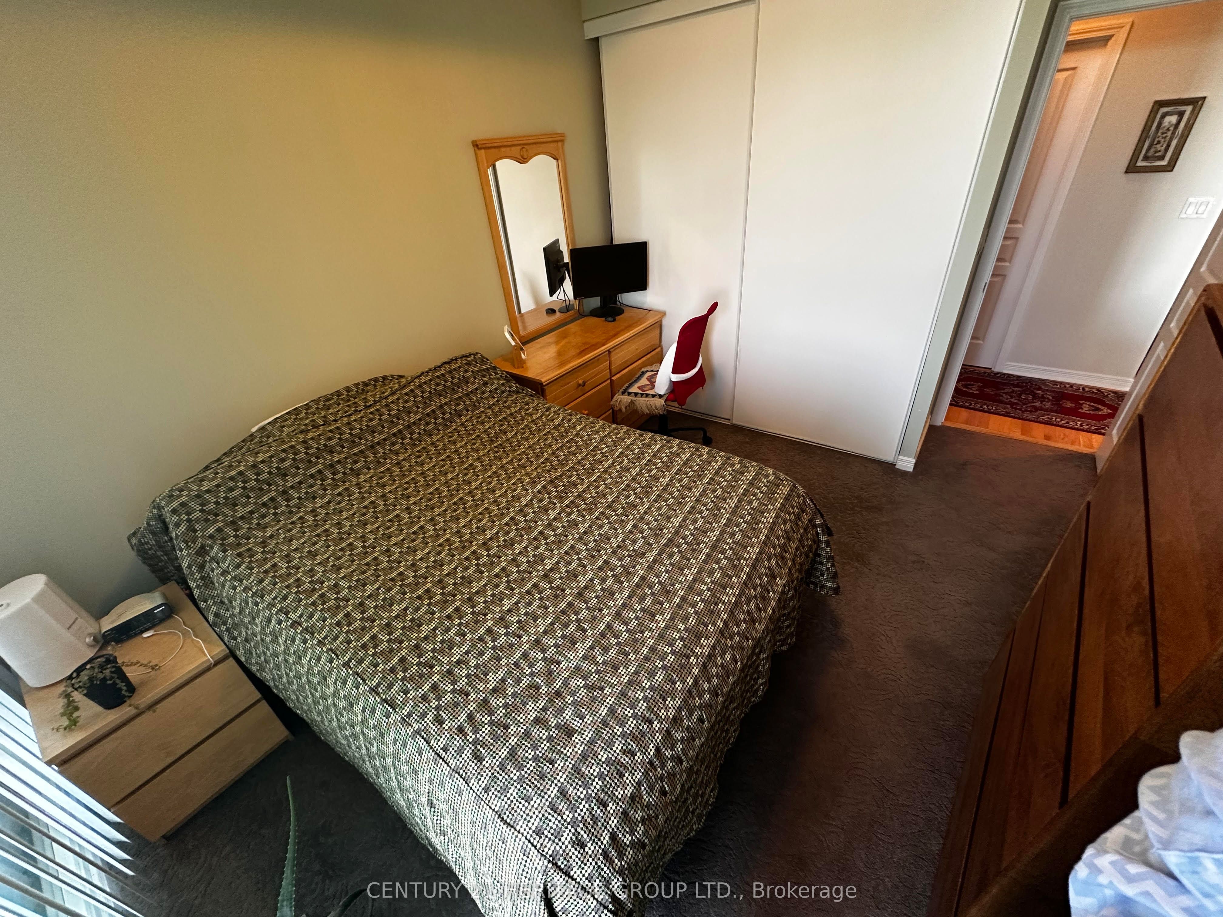 509 Beecroft Road 2206 Property Photo 18