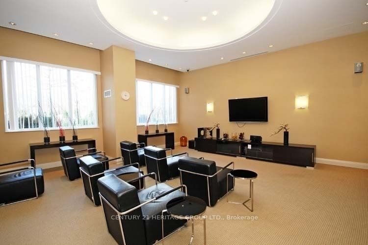 509 Beecroft Road 2206 Property Photo 29