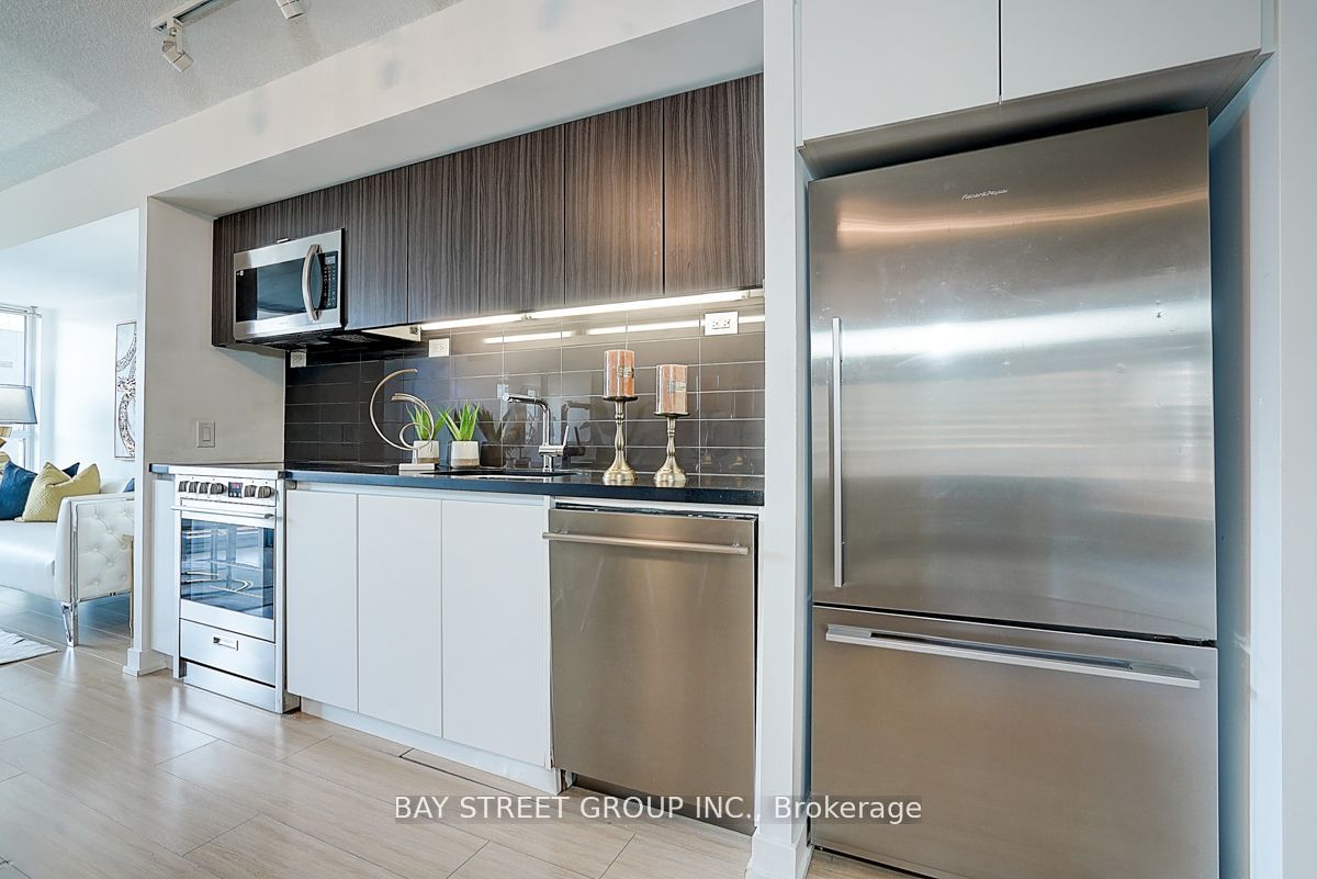 #521 - 85 Queens Wharf Road Property Photo 6