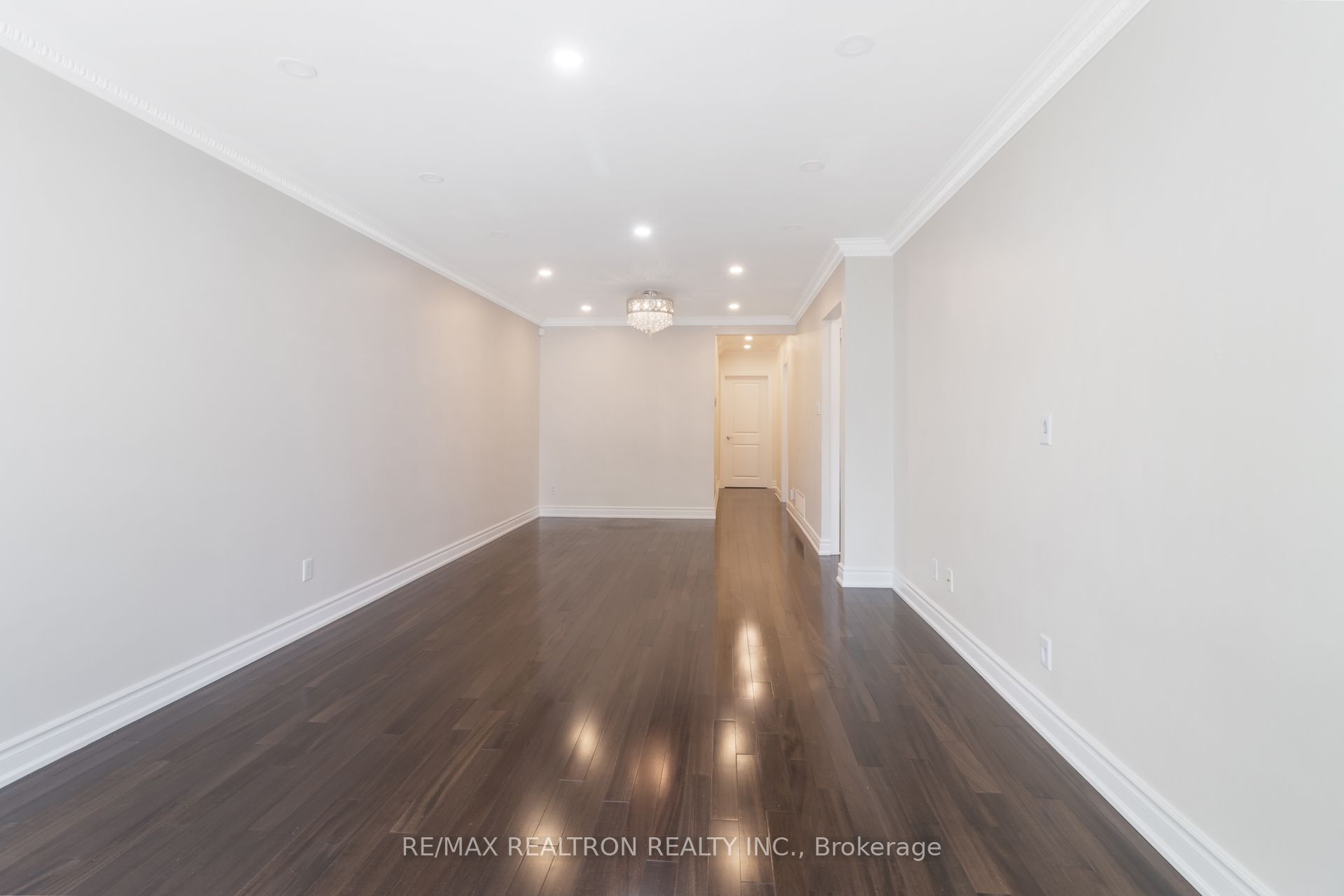 44 Caracas Road Property Photo 6