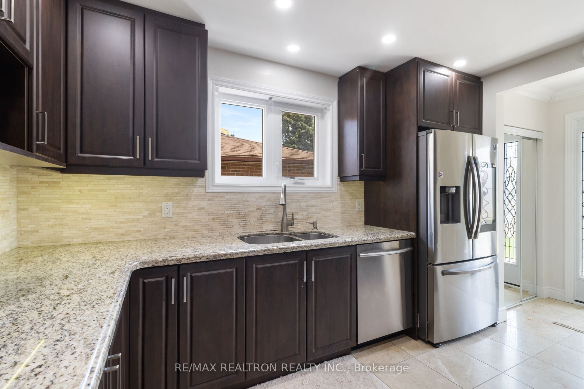 44 Caracas Road Property Photo 15