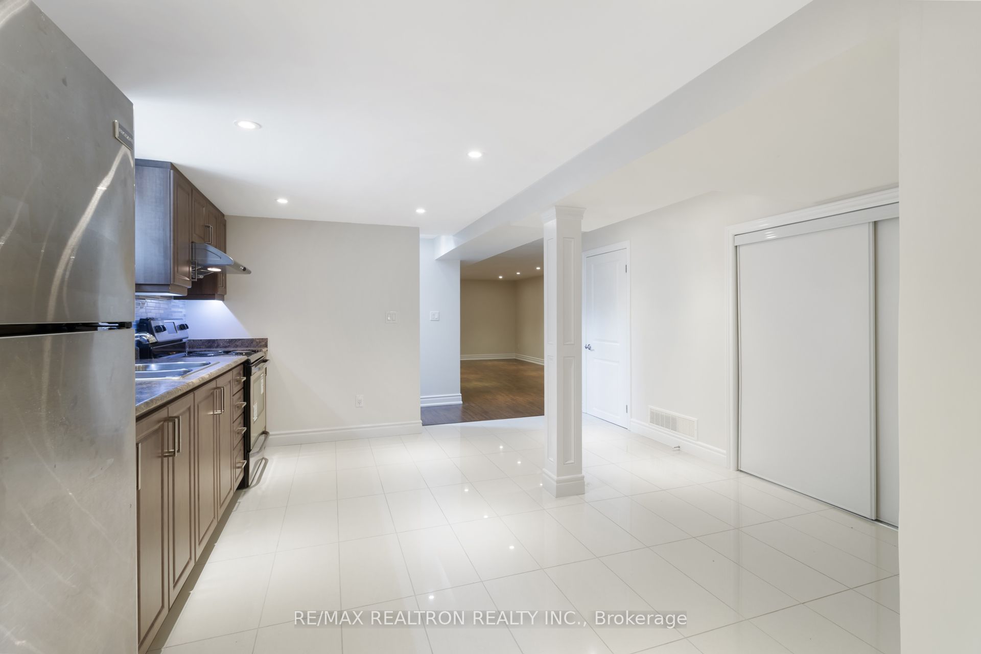 44 Caracas Road Property Photo 37