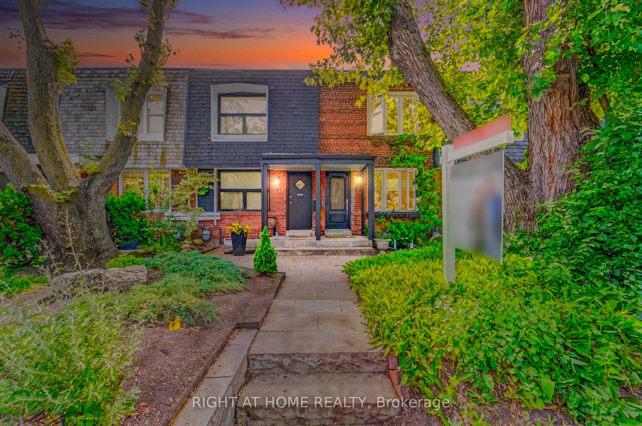 49 Summerhill Gardens Property Photo 1