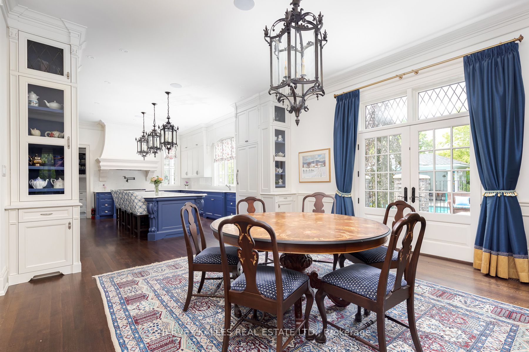 8 Swansdown Drive Property Photo 6