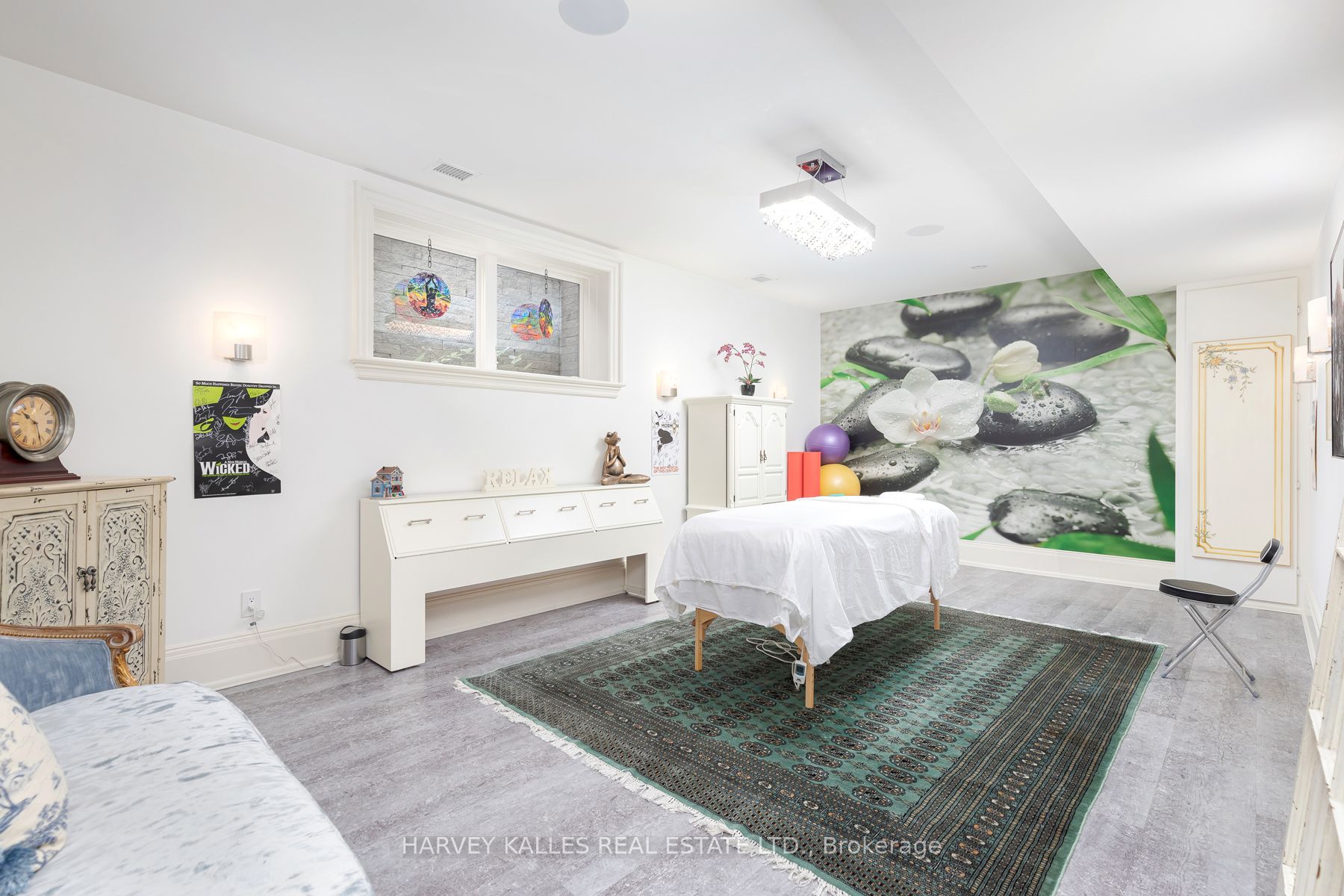 8 Swansdown Drive Property Photo 35