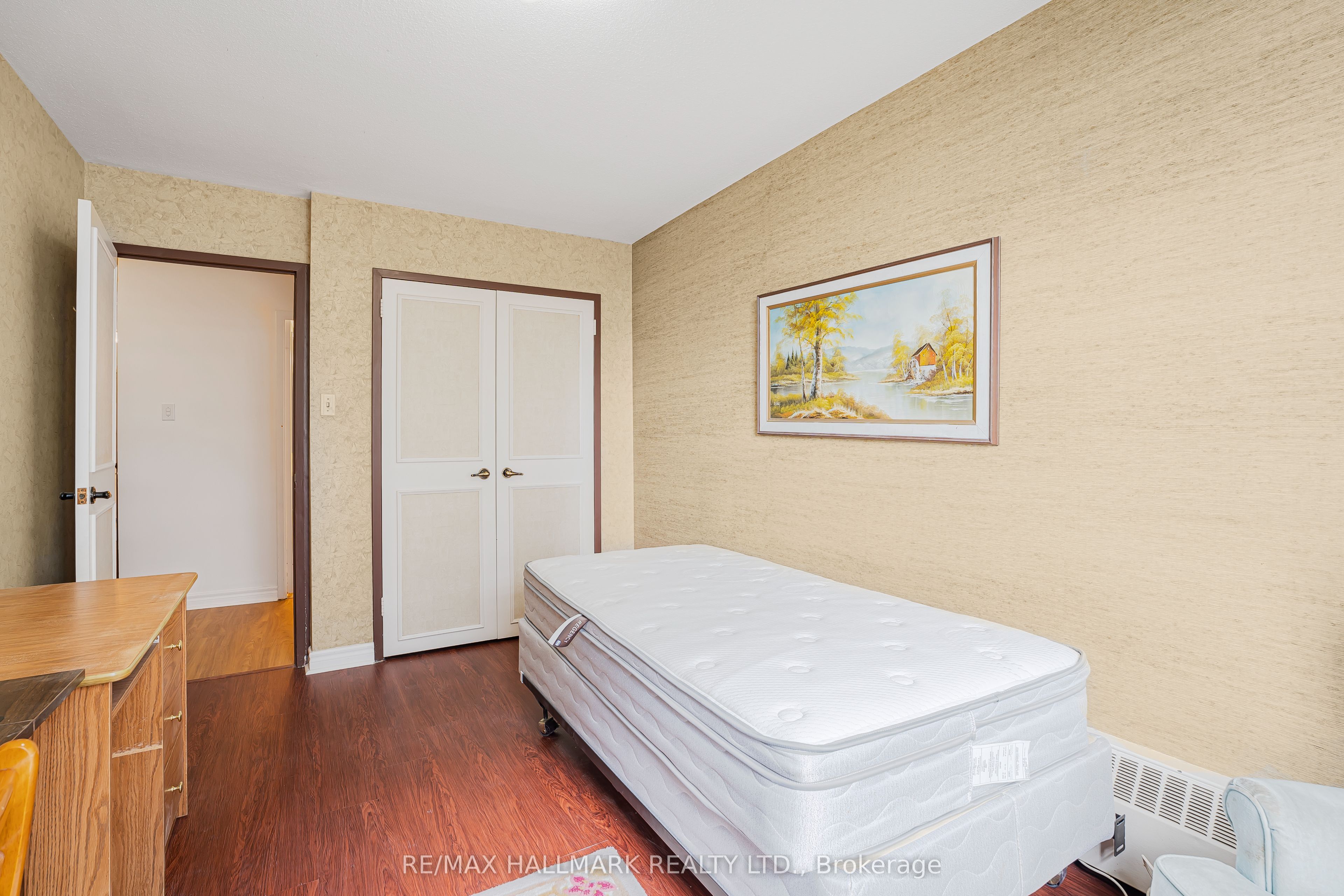 10 Parkway Forest Drive 512 Property Photo 10